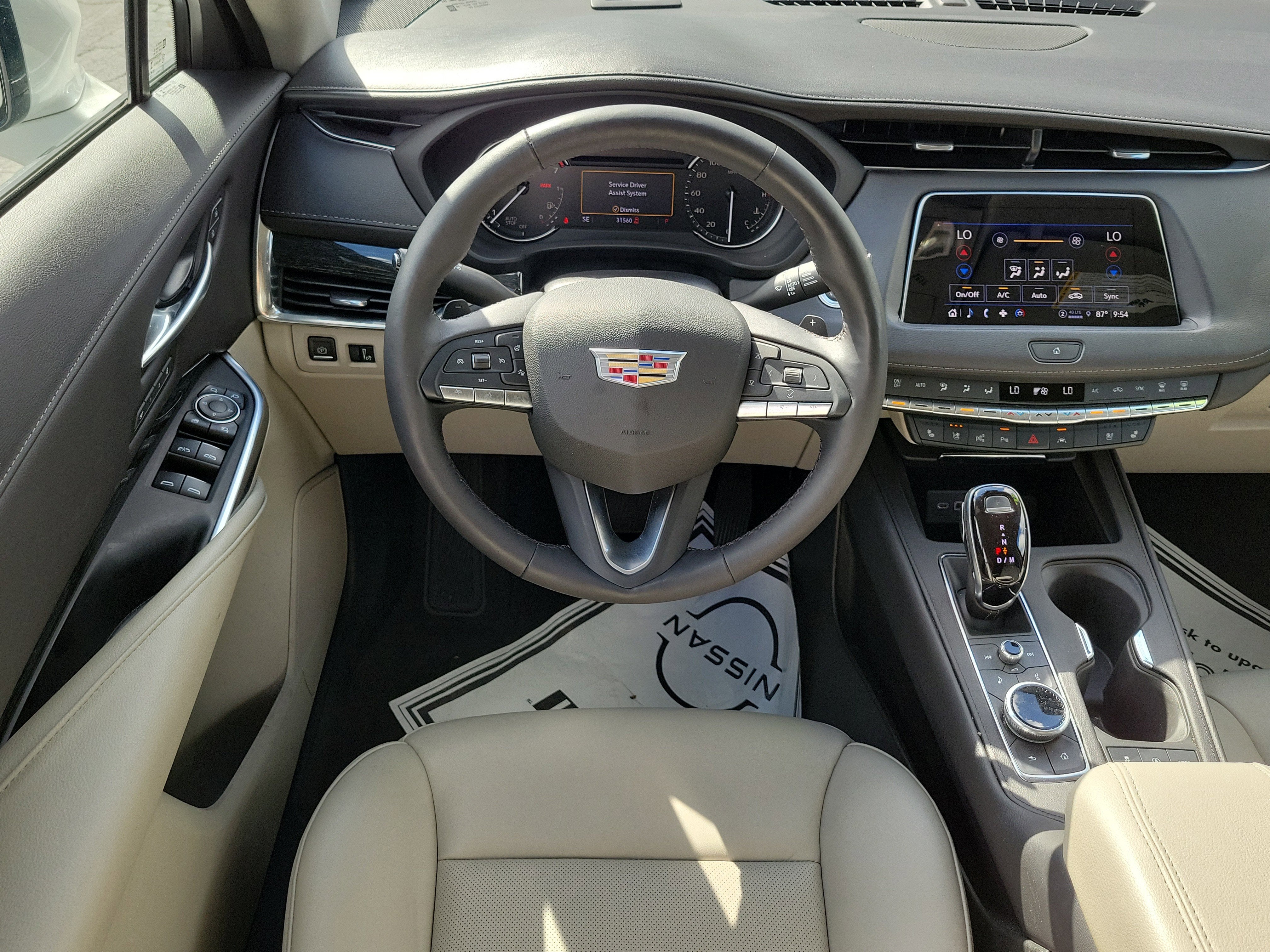 2023 Cadillac XT4 FWD Premium Luxury