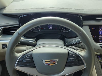 2022 Cadillac XT5 FWD Premium Luxury