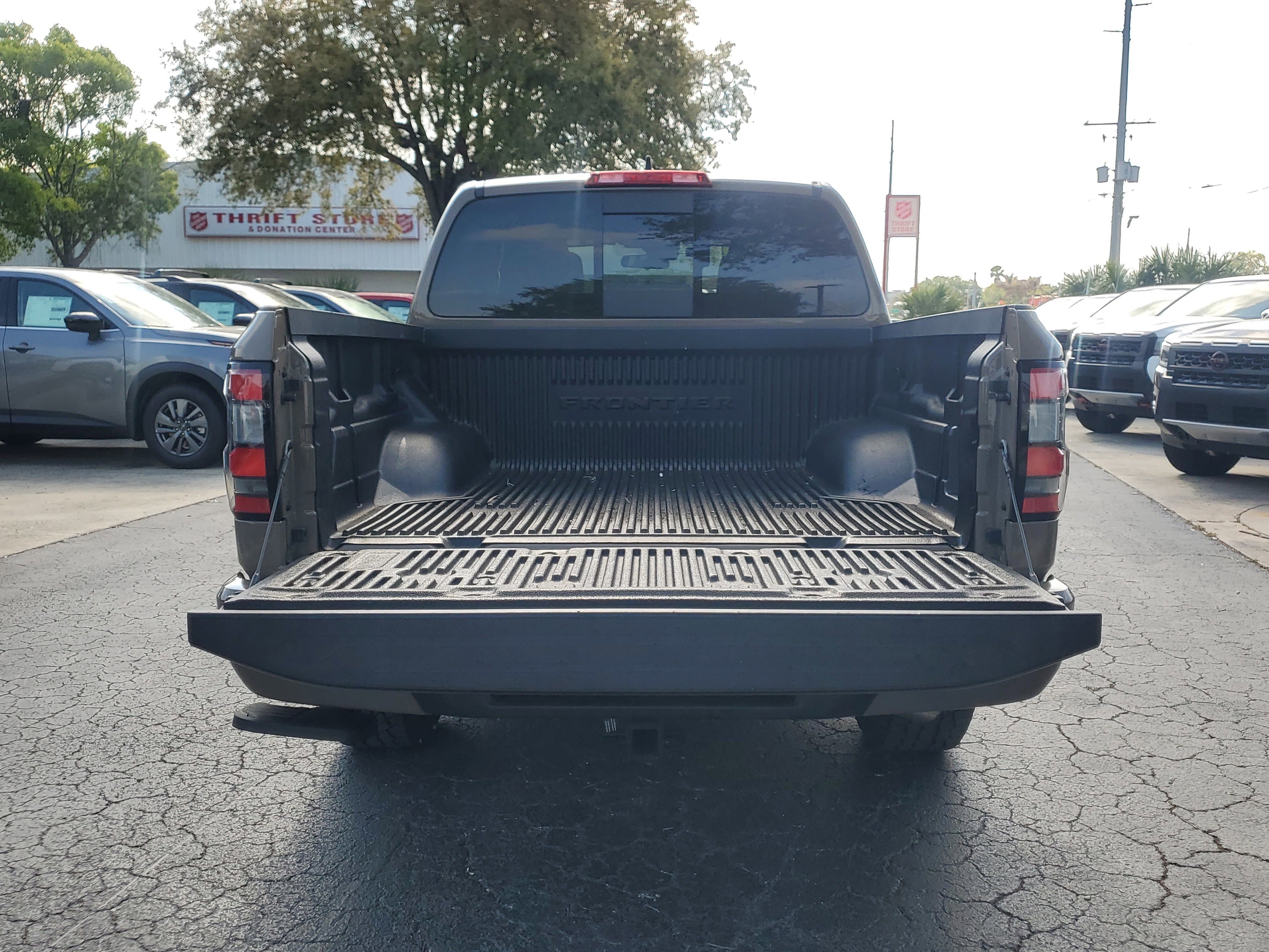 2023 Nissan Frontier PRO-X