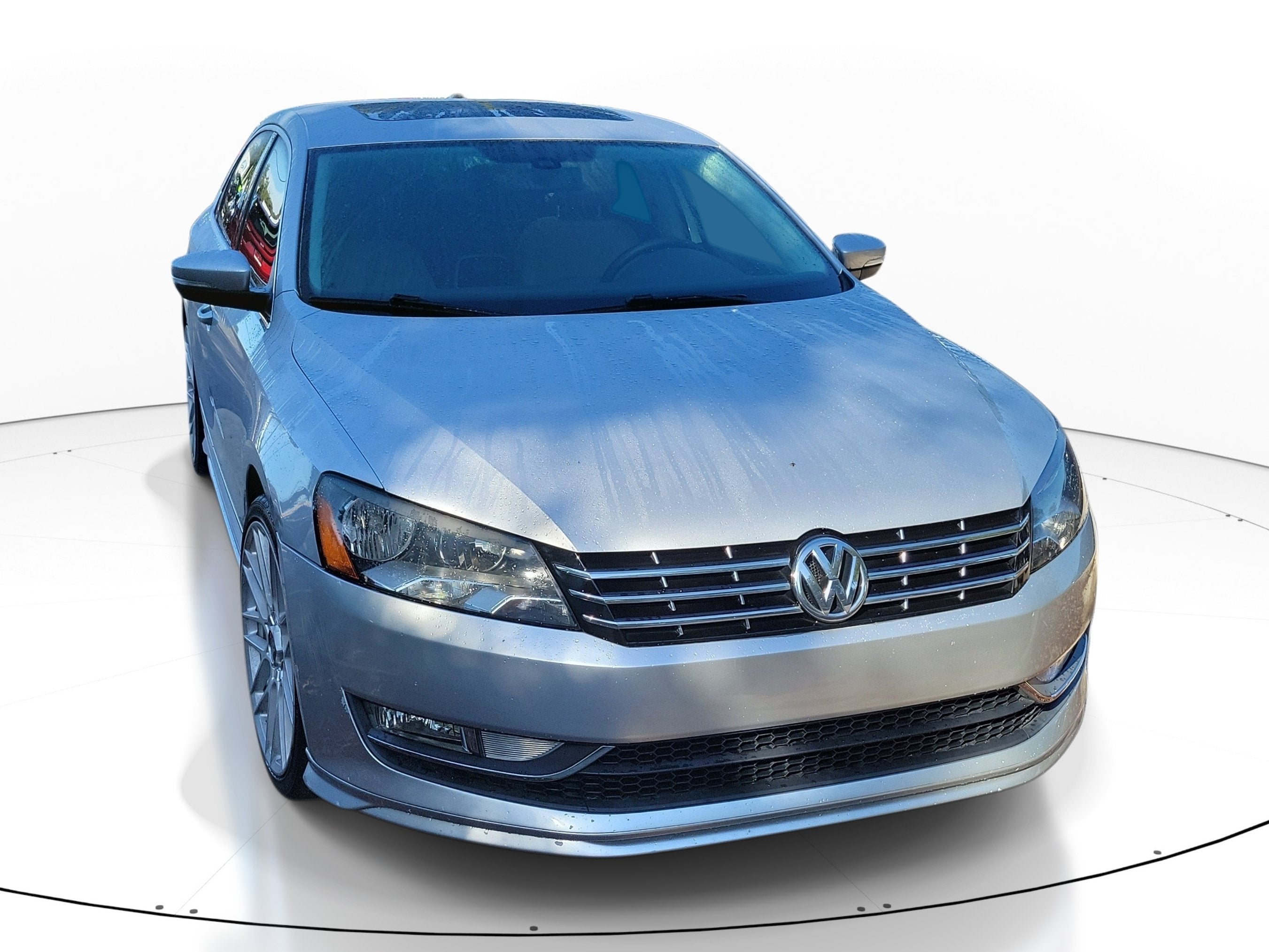 2015 Volkswagen Passat 3.6L V6 SEL Premium