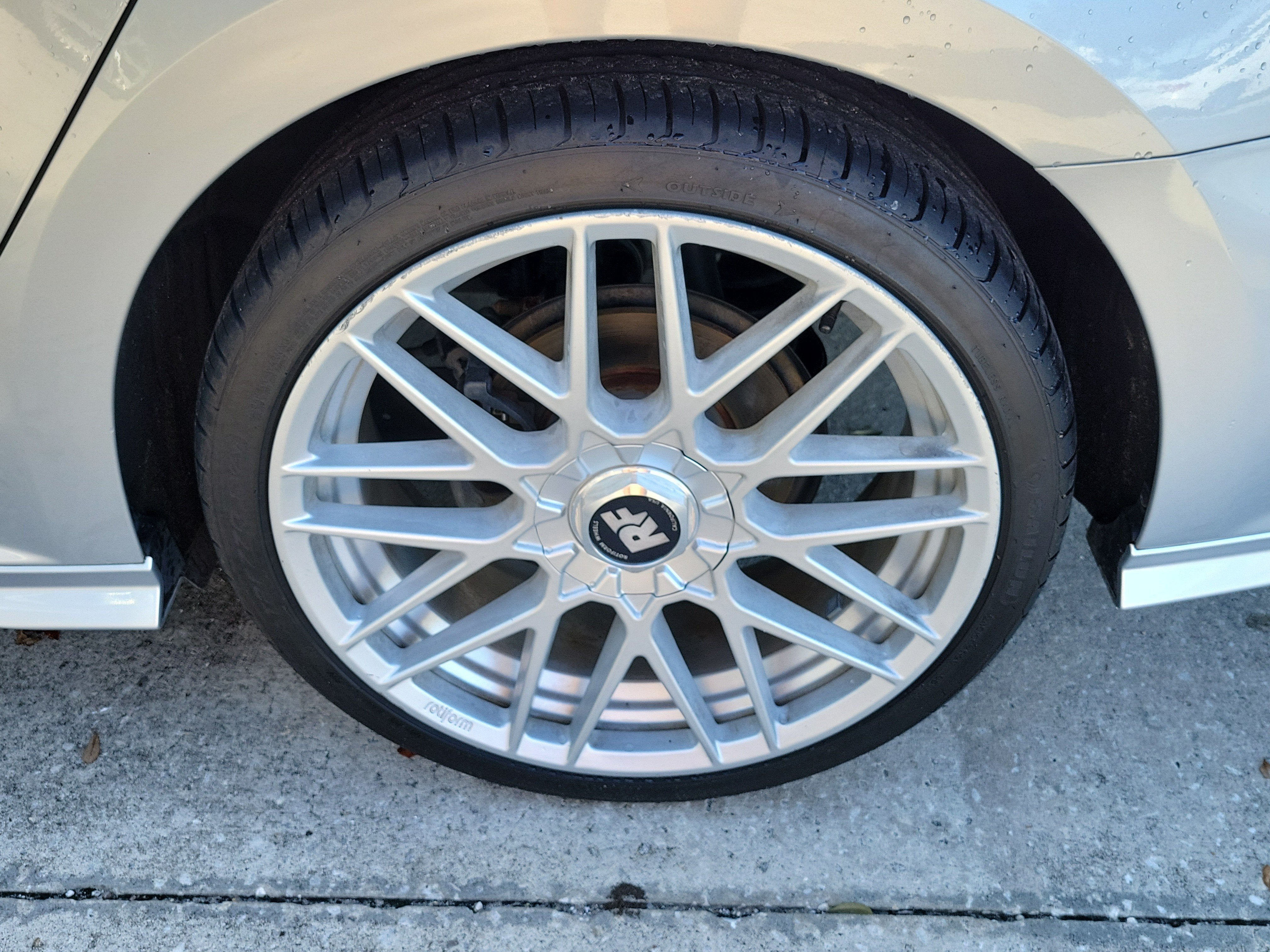 2015 Volkswagen Passat 3.6L V6 SEL Premium