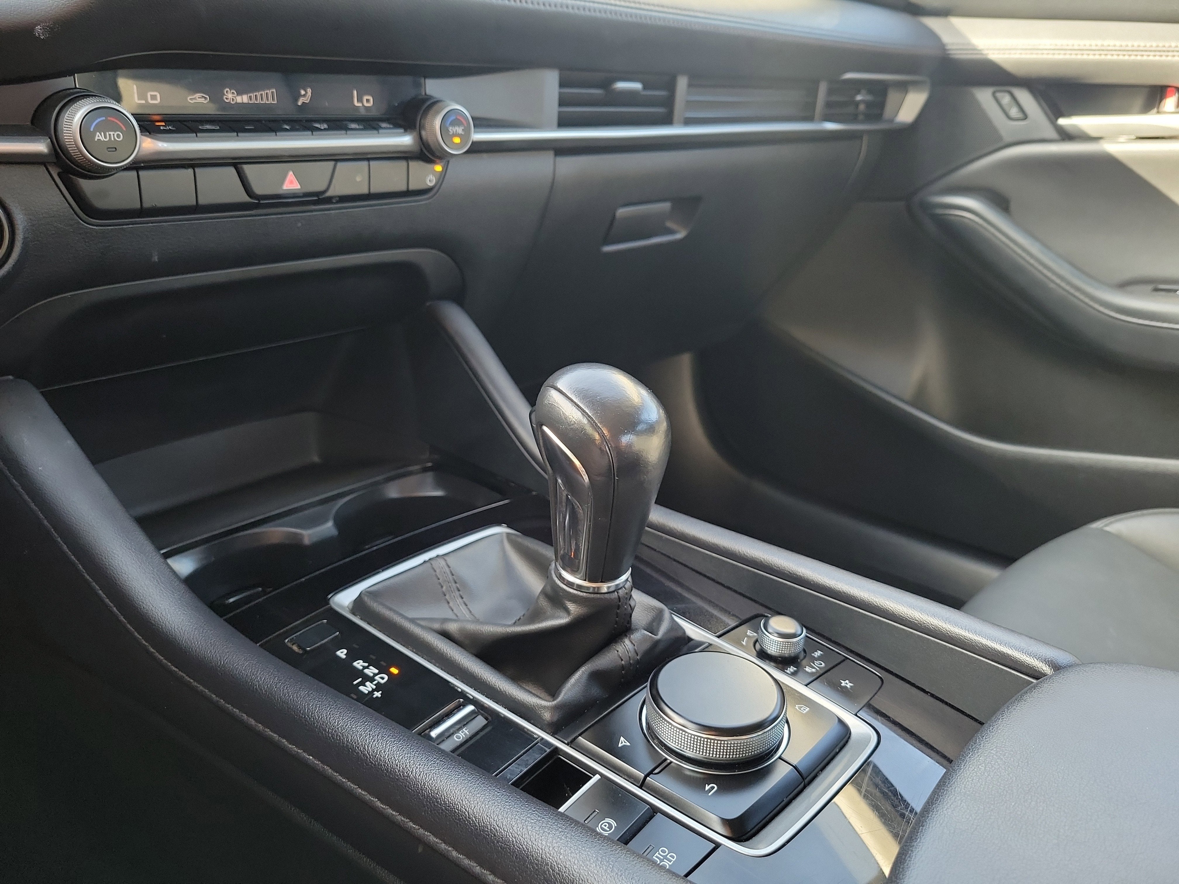 2024 Mazda Mazda3 Sedan 2.5 S Select Sport