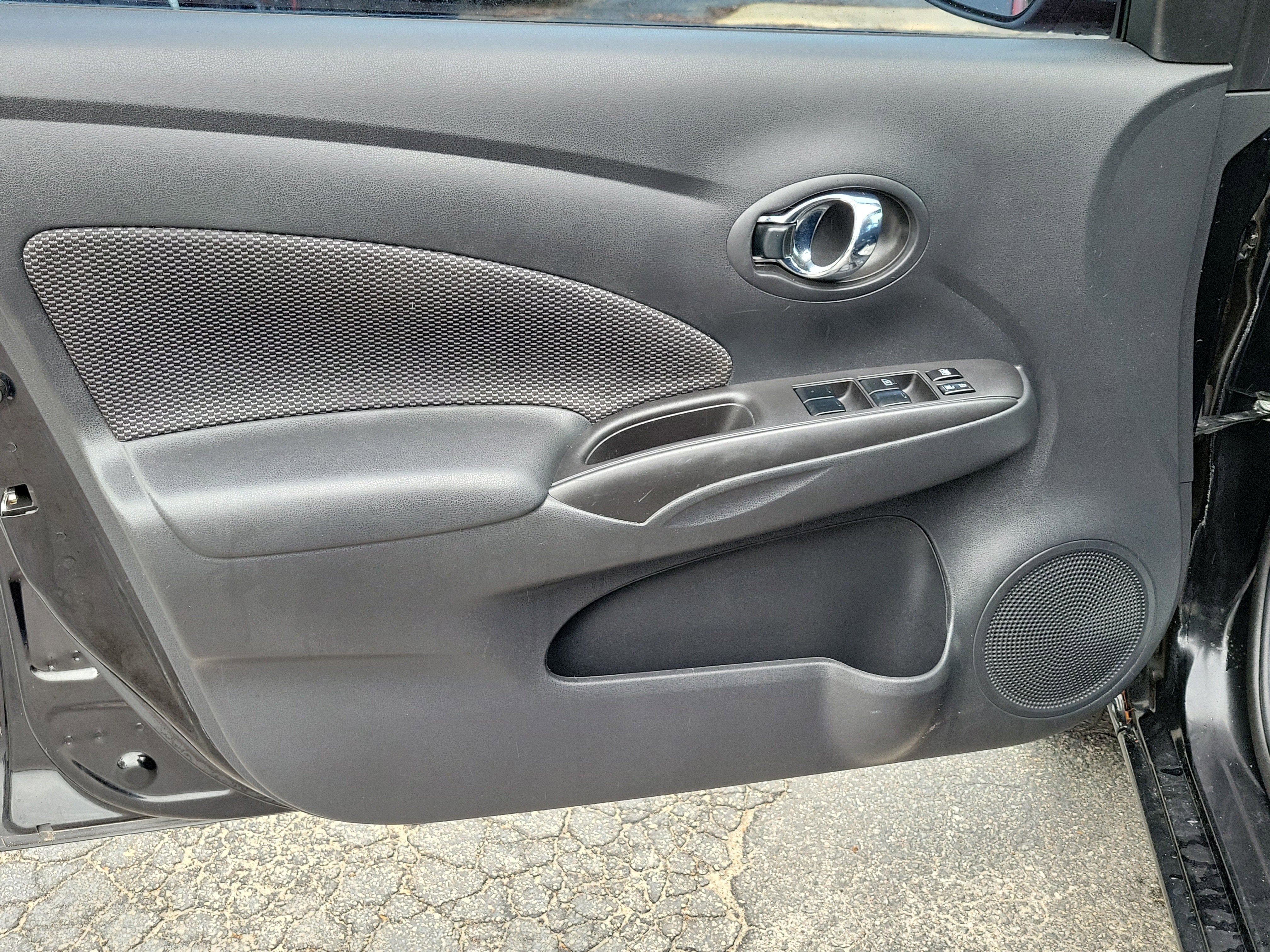 2017 Nissan Versa Sedan SV