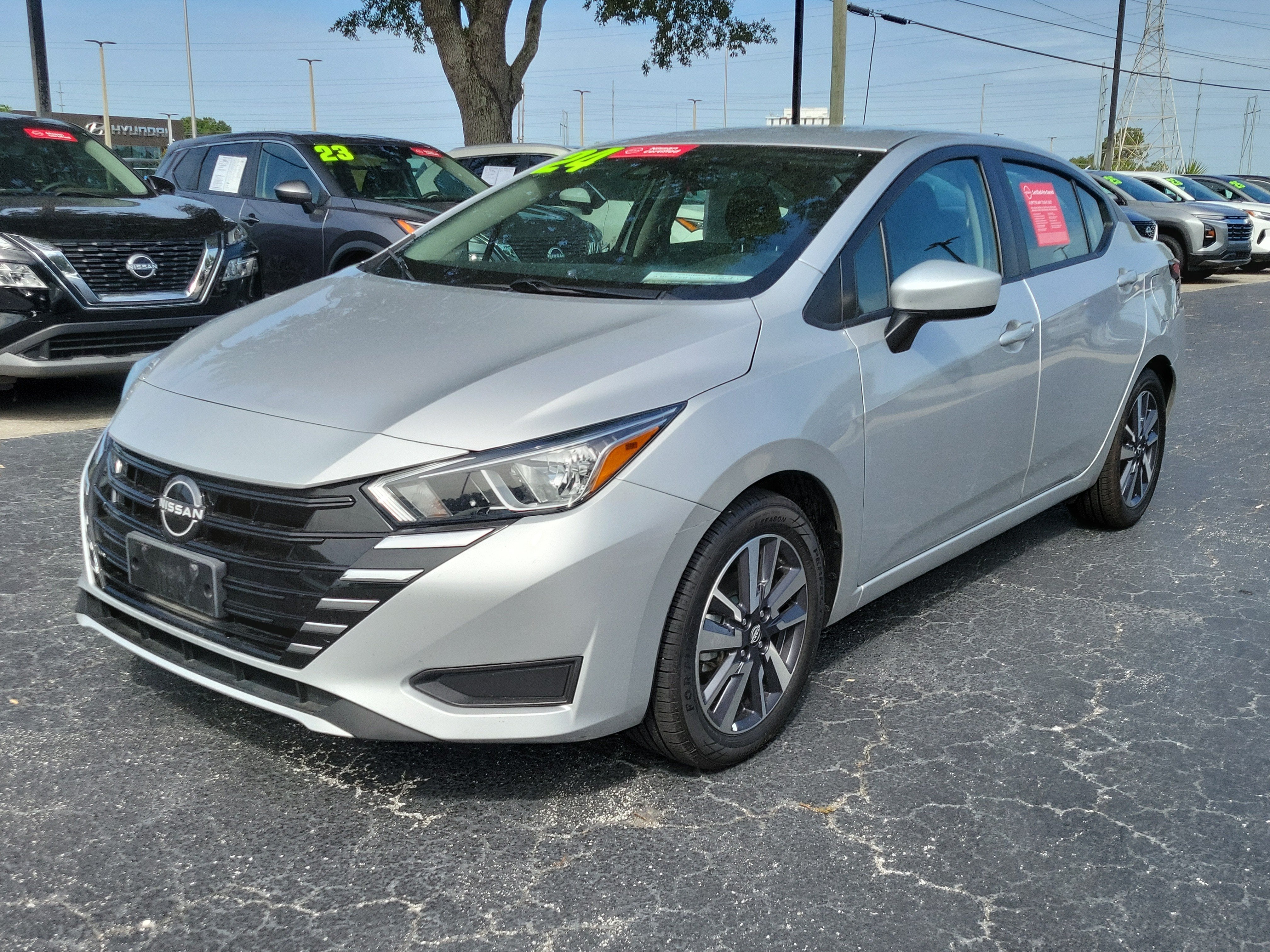 2024 Nissan Versa SV