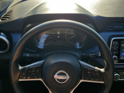 2023 Nissan Versa SV