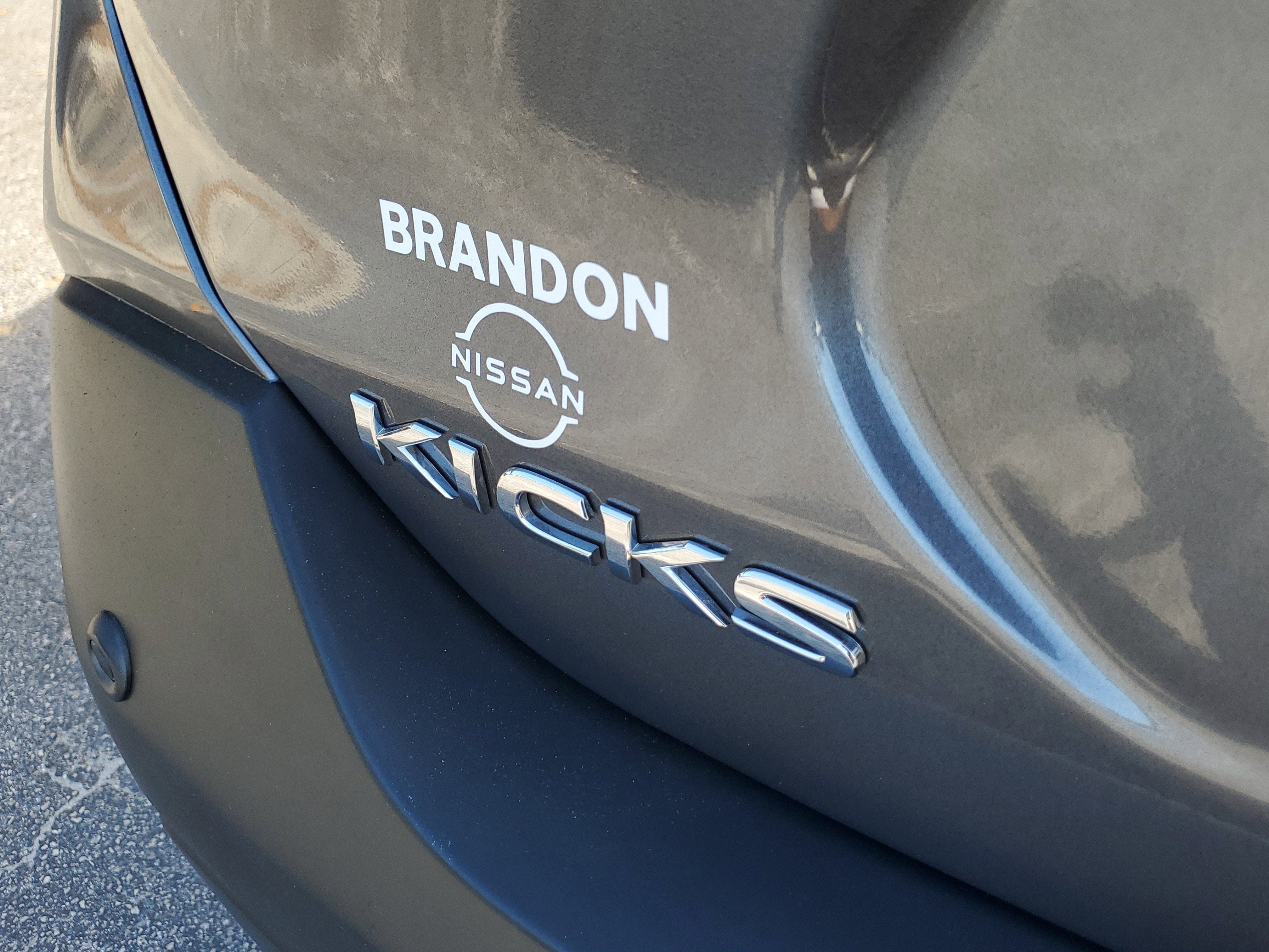 2020 Nissan Kicks S