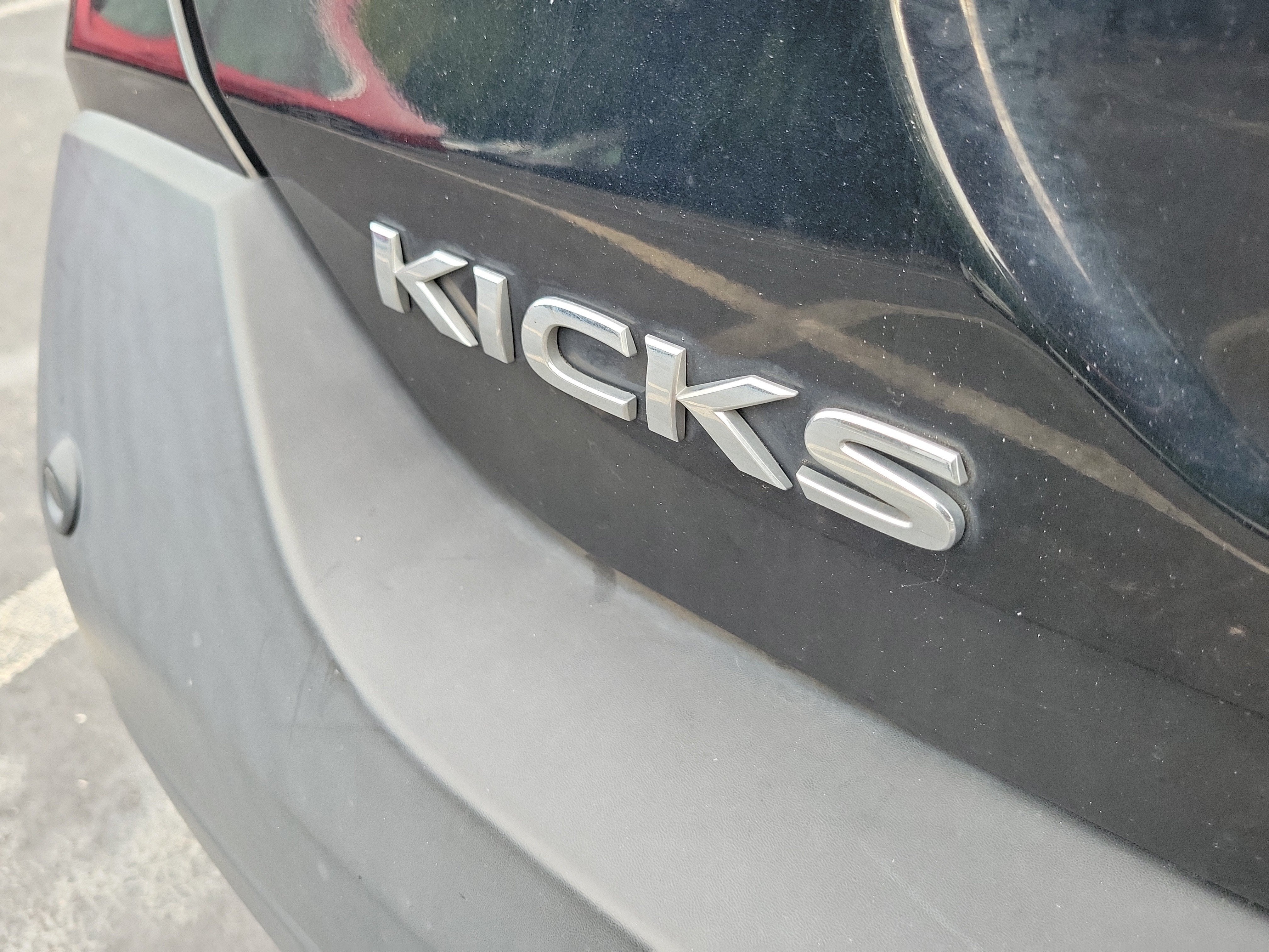 2020 Nissan Kicks SV
