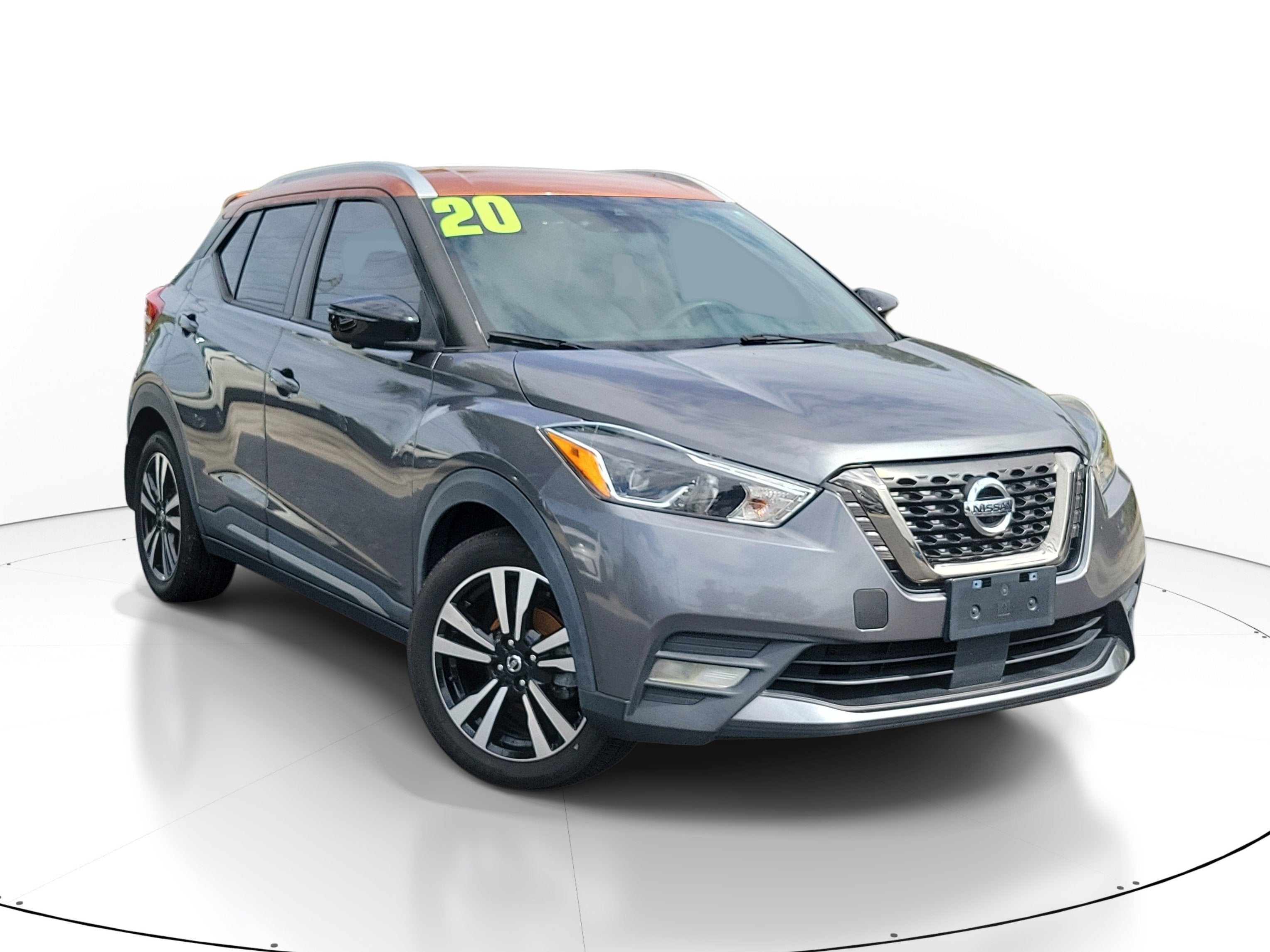 2020 Nissan Kicks SR