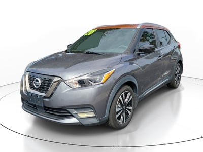 2020 Nissan Kicks SR