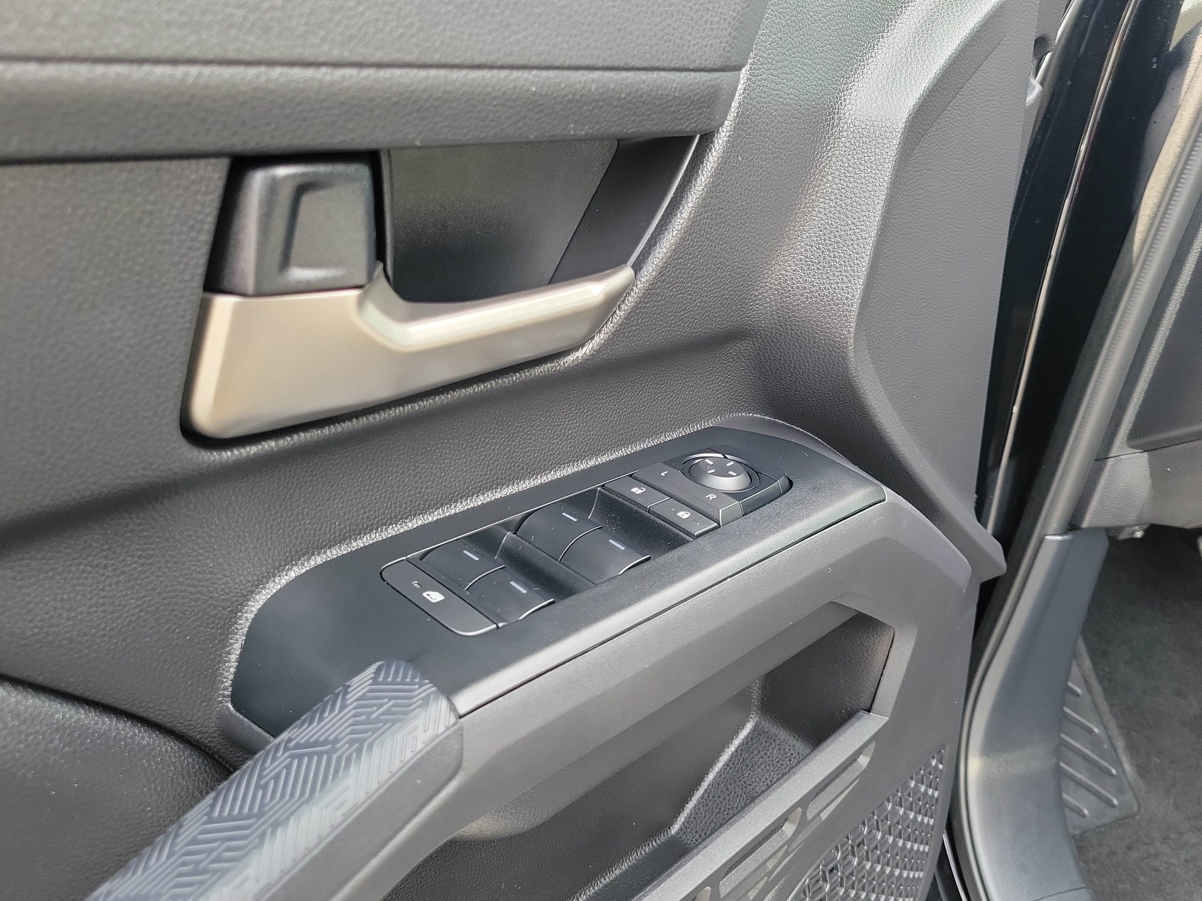 2024 Toyota Tacoma 4WD TRD Sport Hybrid