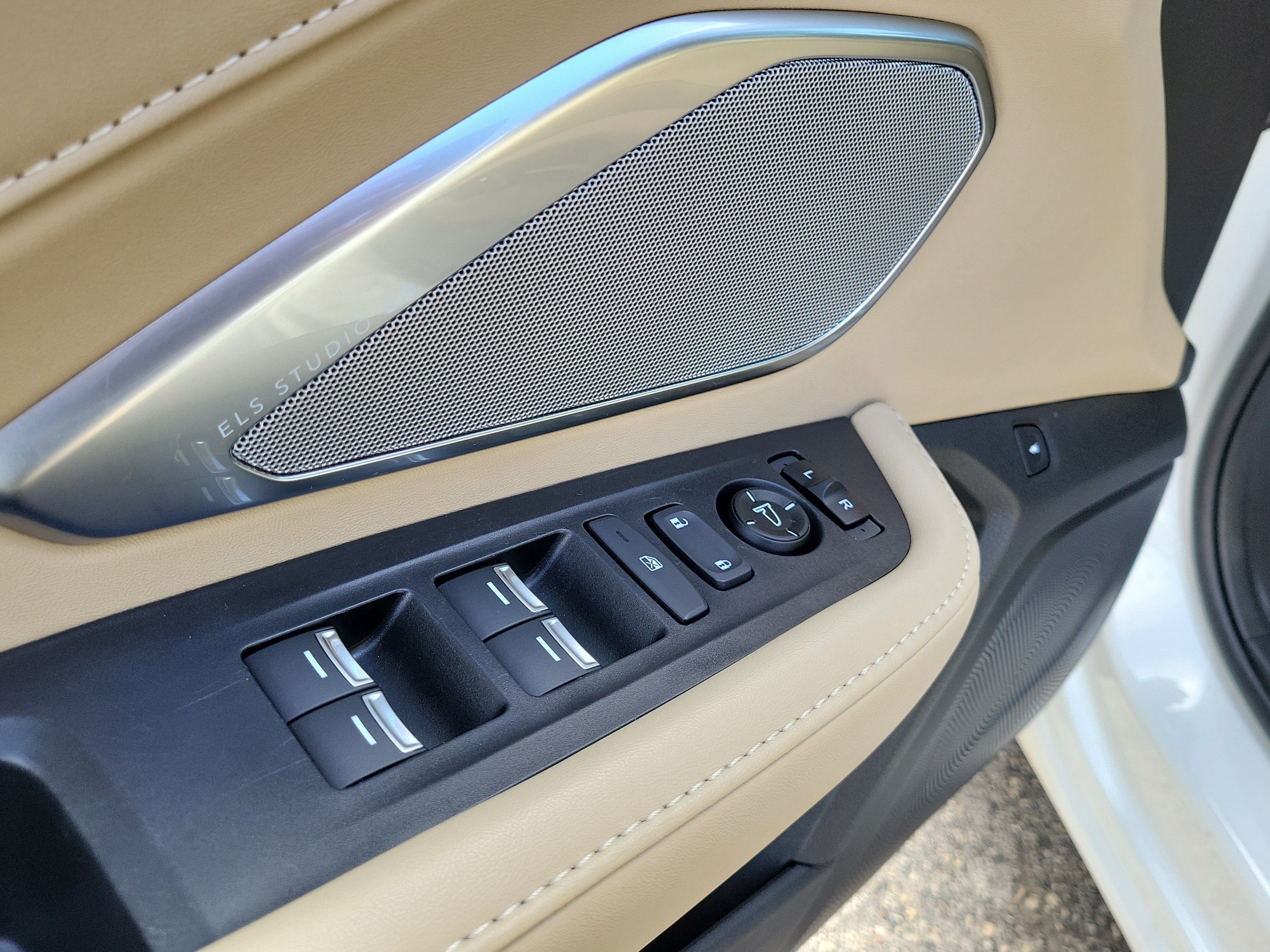 2021 Acura RDX w/Advance Package