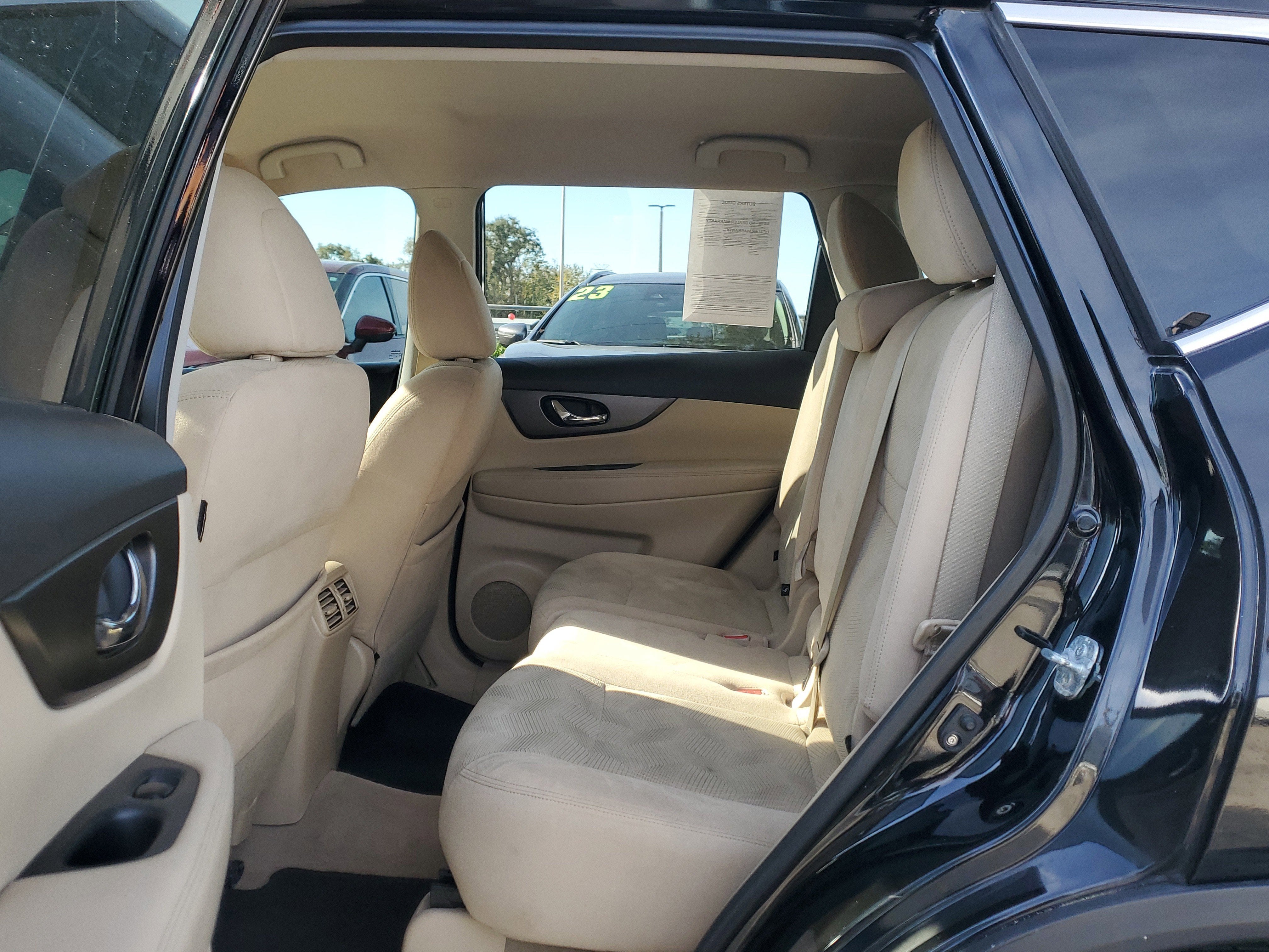 2015 Nissan Rogue SV