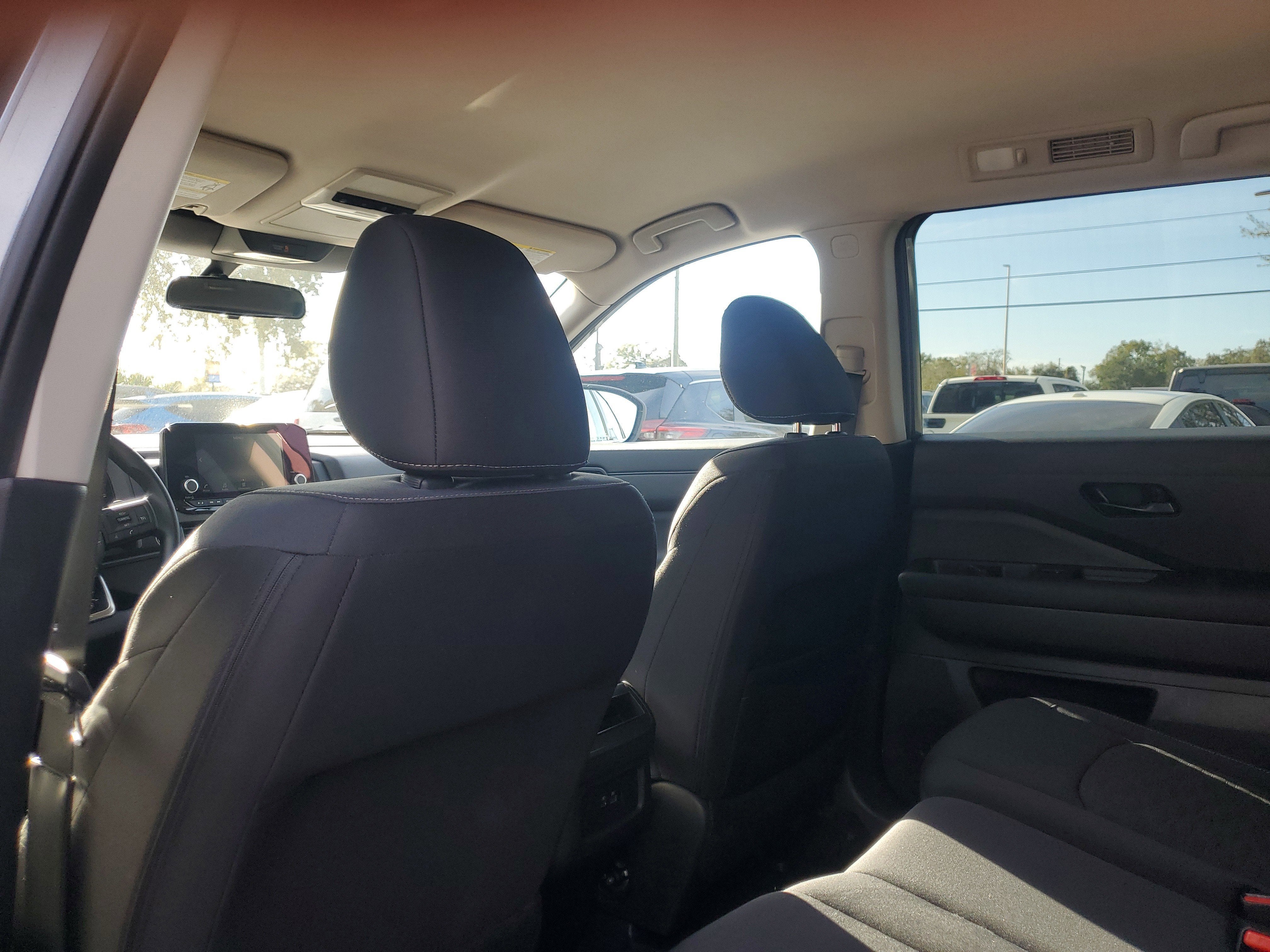 2024 Nissan Pathfinder S