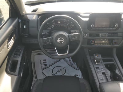 2024 Nissan Pathfinder S