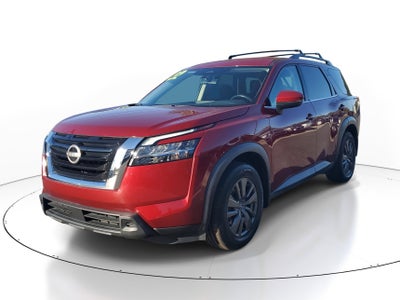 2022 Nissan Pathfinder SV