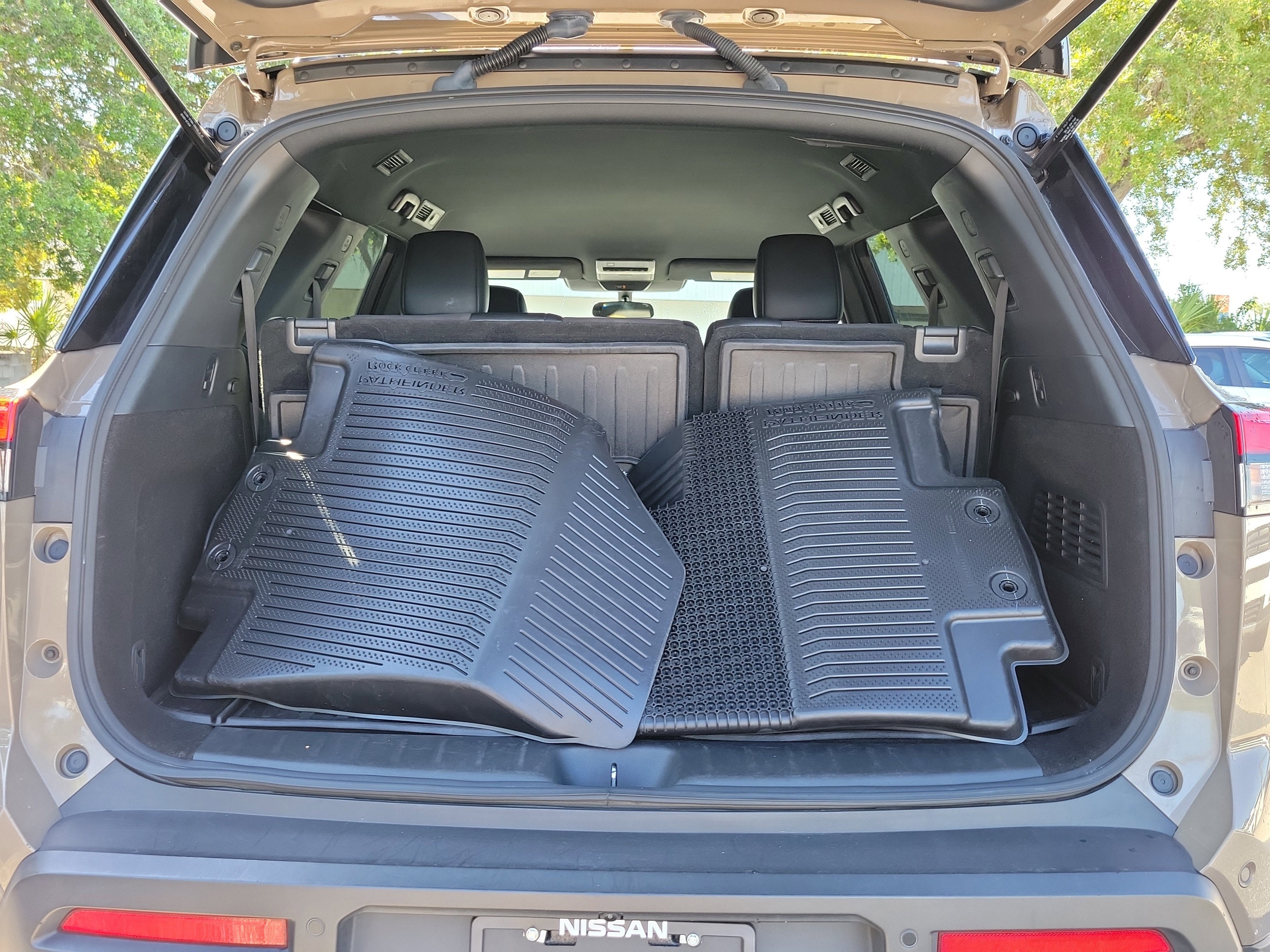 2023 Nissan Pathfinder Rock Creek