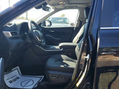 2026 Toyota Highlander XLE