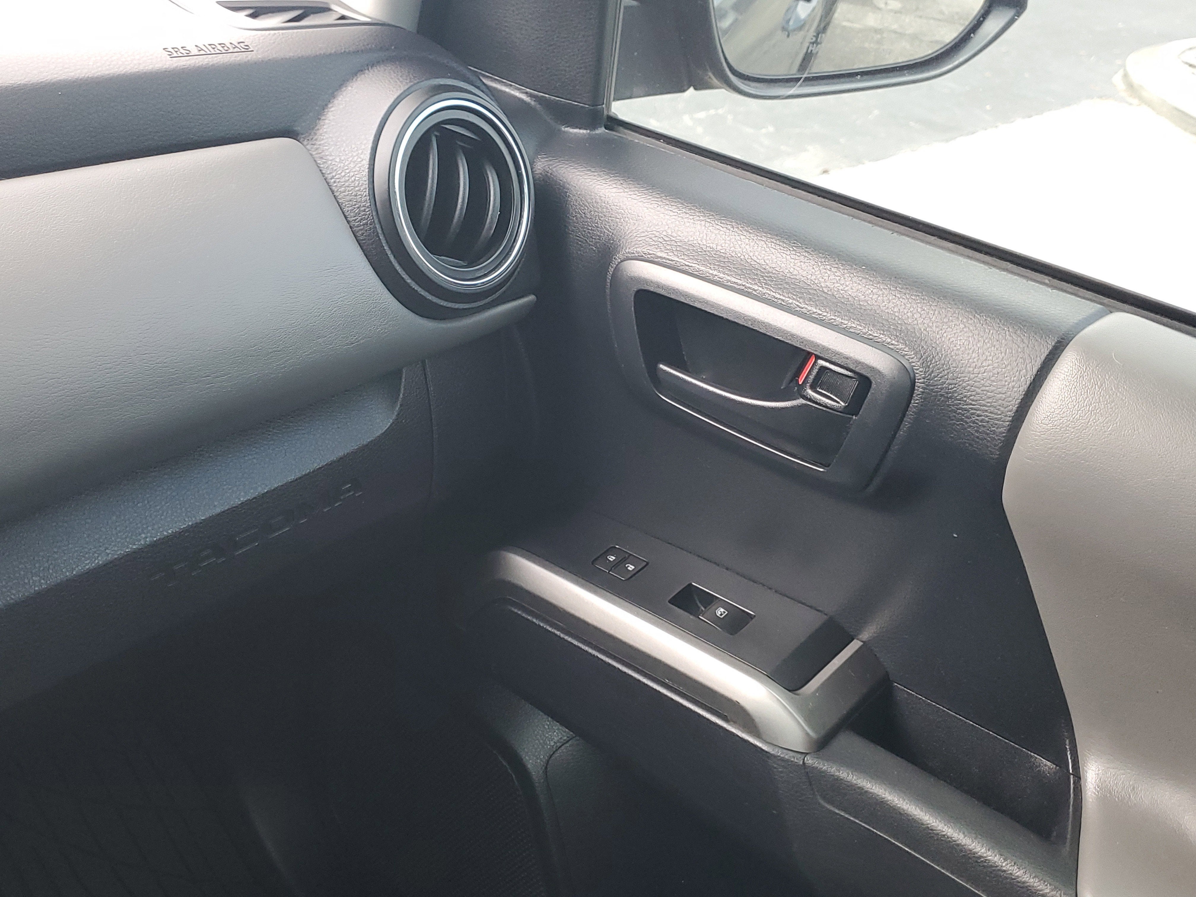 2019 Toyota Tacoma 2WD SR5