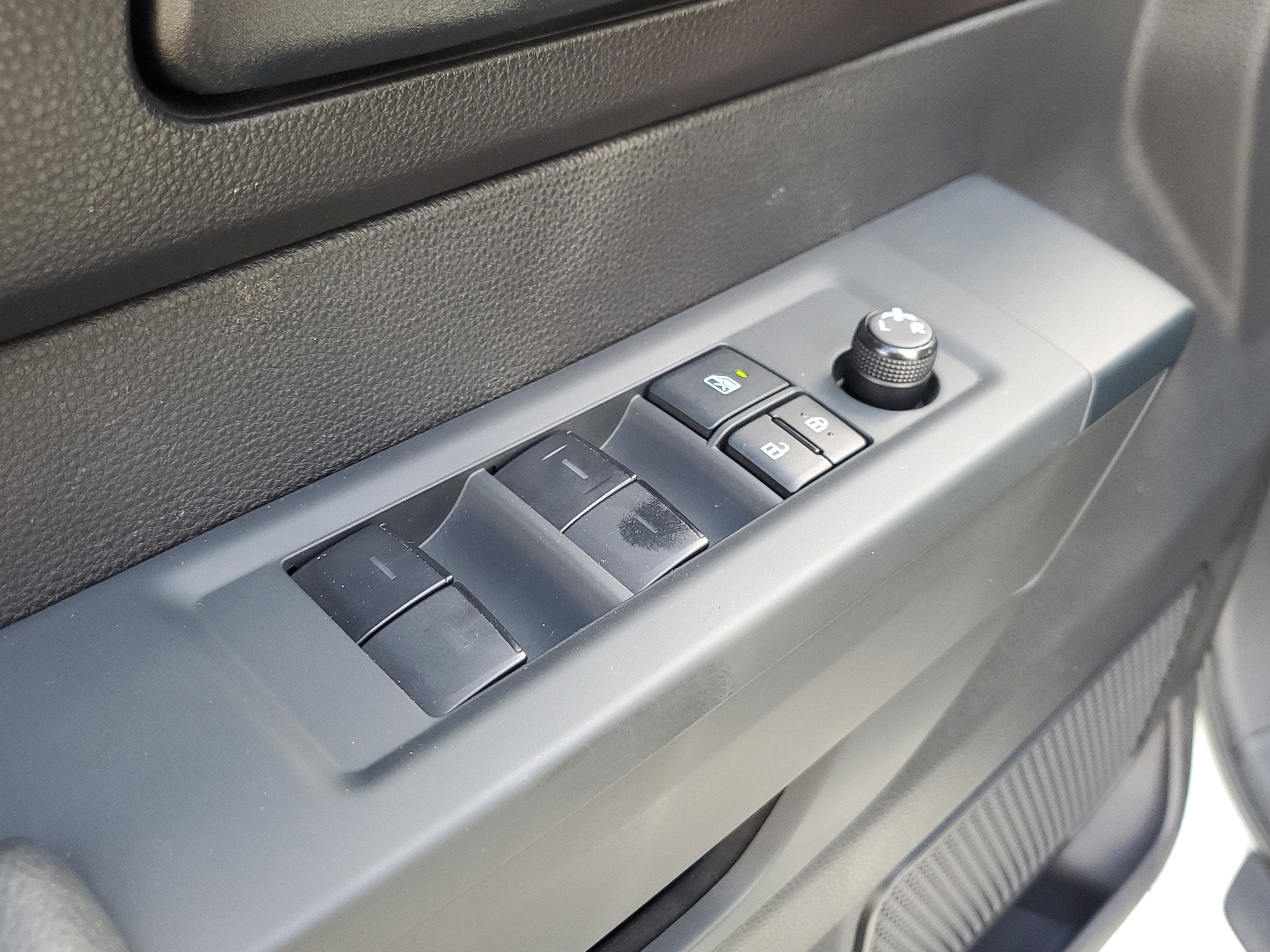 2022 Toyota Tundra 2WD SR