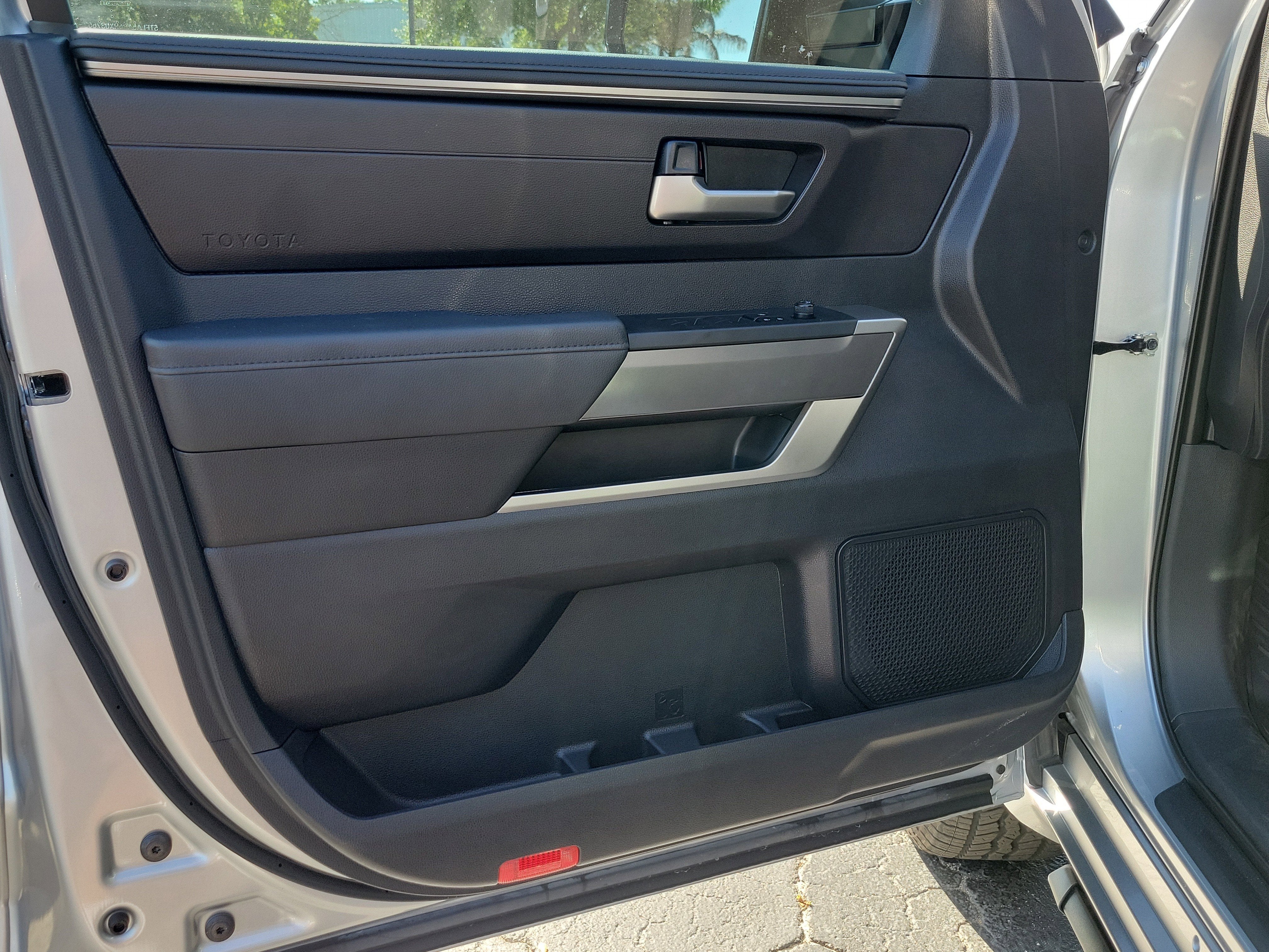 2024 Toyota Tundra 2WD SR5
