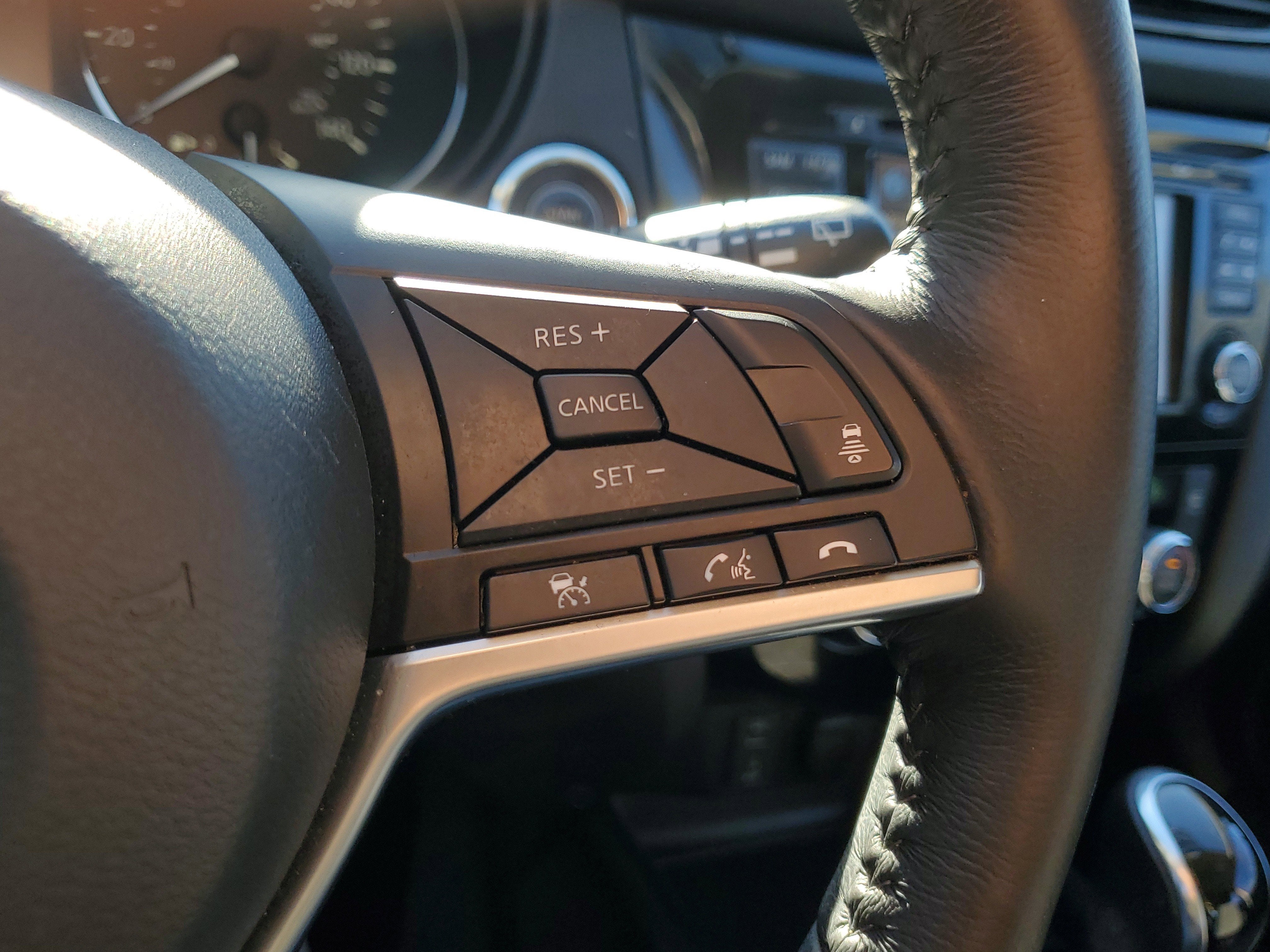 2018 Nissan Rogue Sport SV