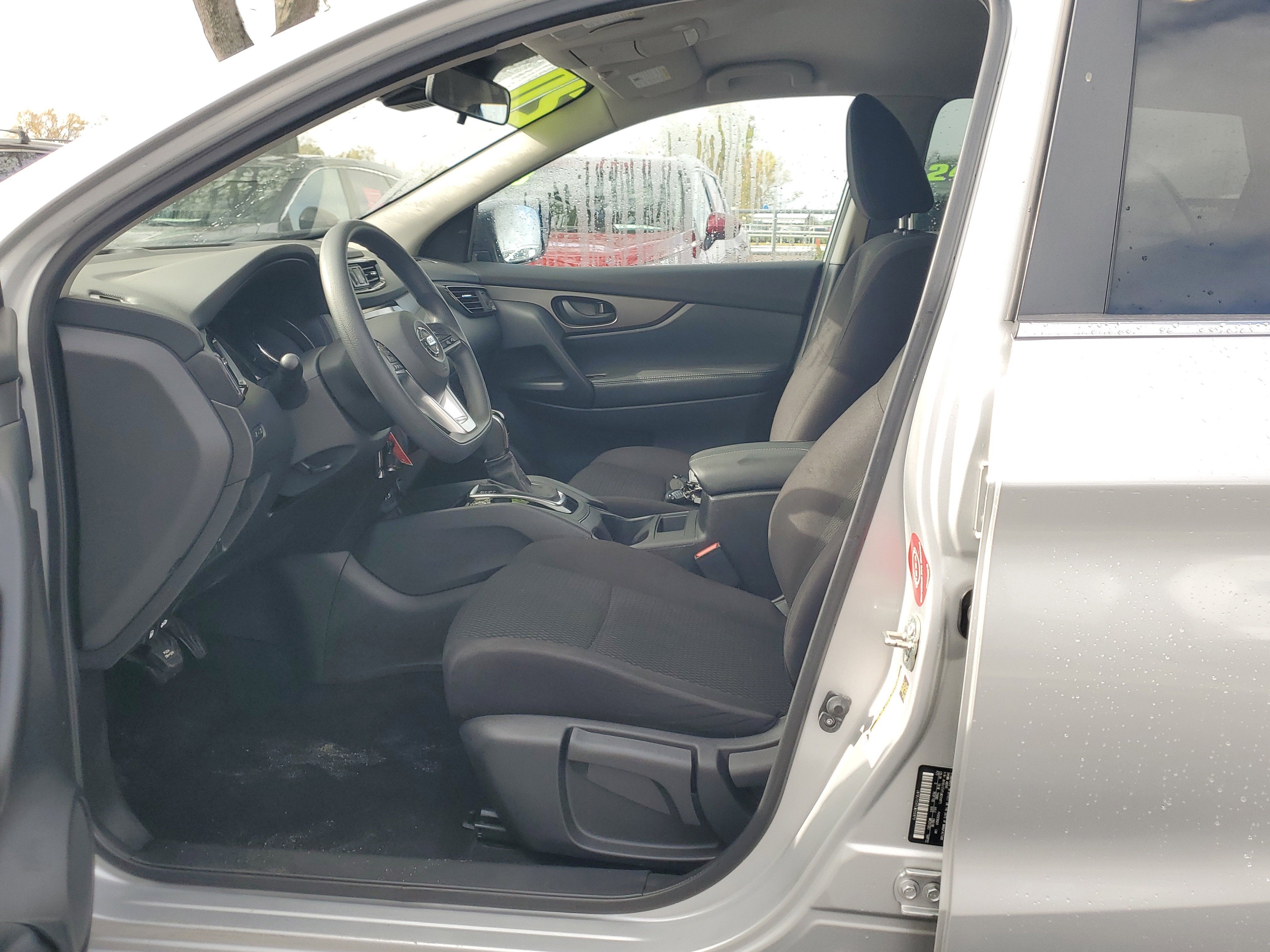 2020 Nissan Rogue Sport S