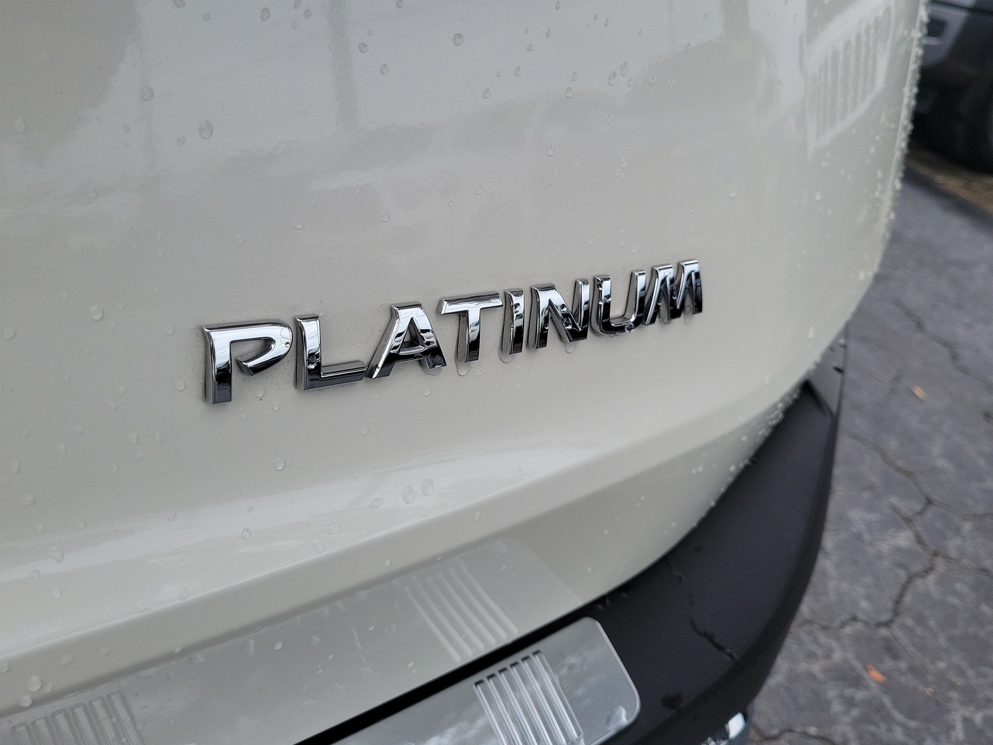 2023 Nissan Rogue Platinum
