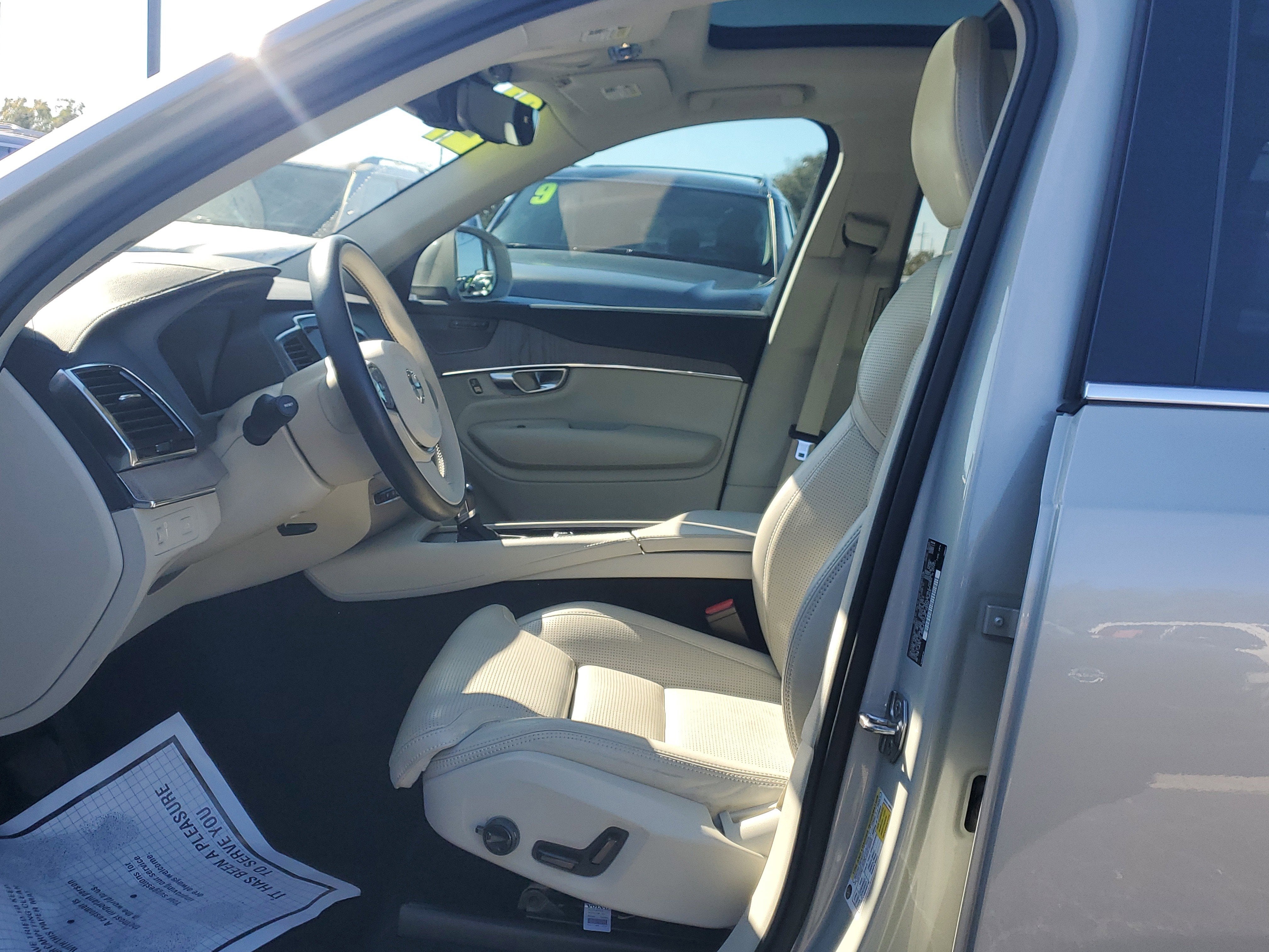 2021 Volvo XC90 Inscription