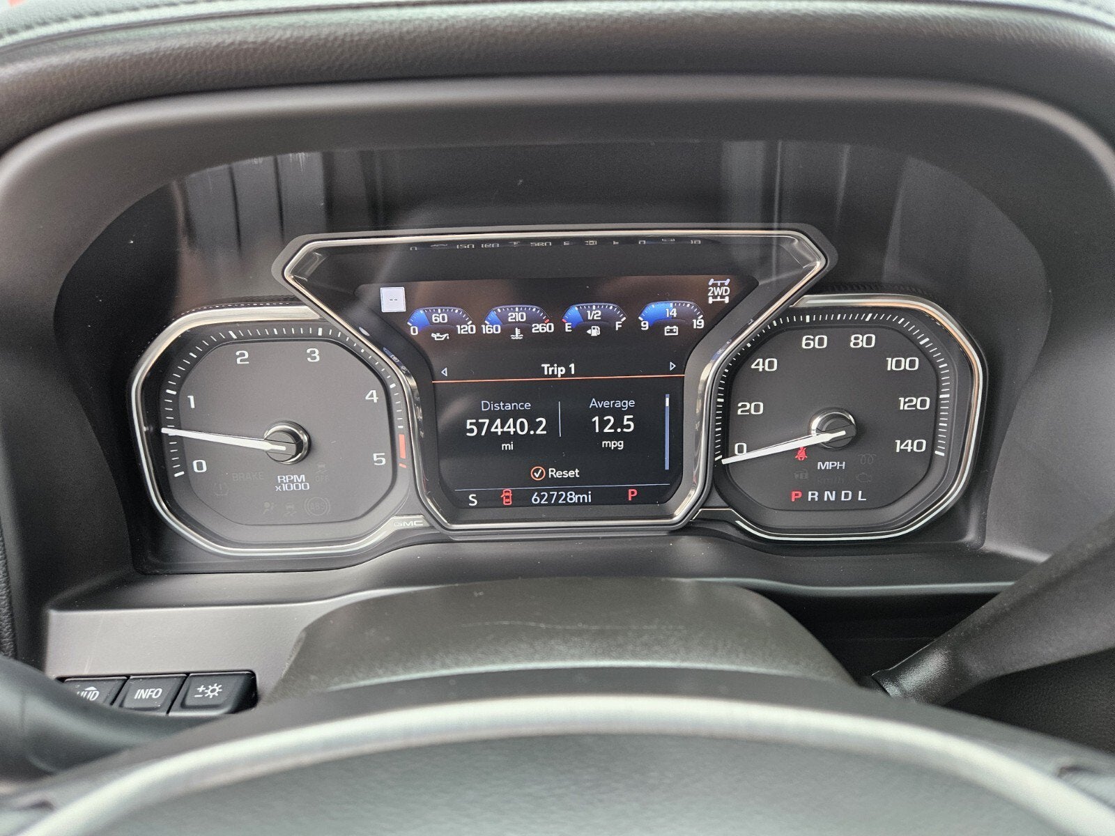 2022 GMC Sierra 2500HD Denali