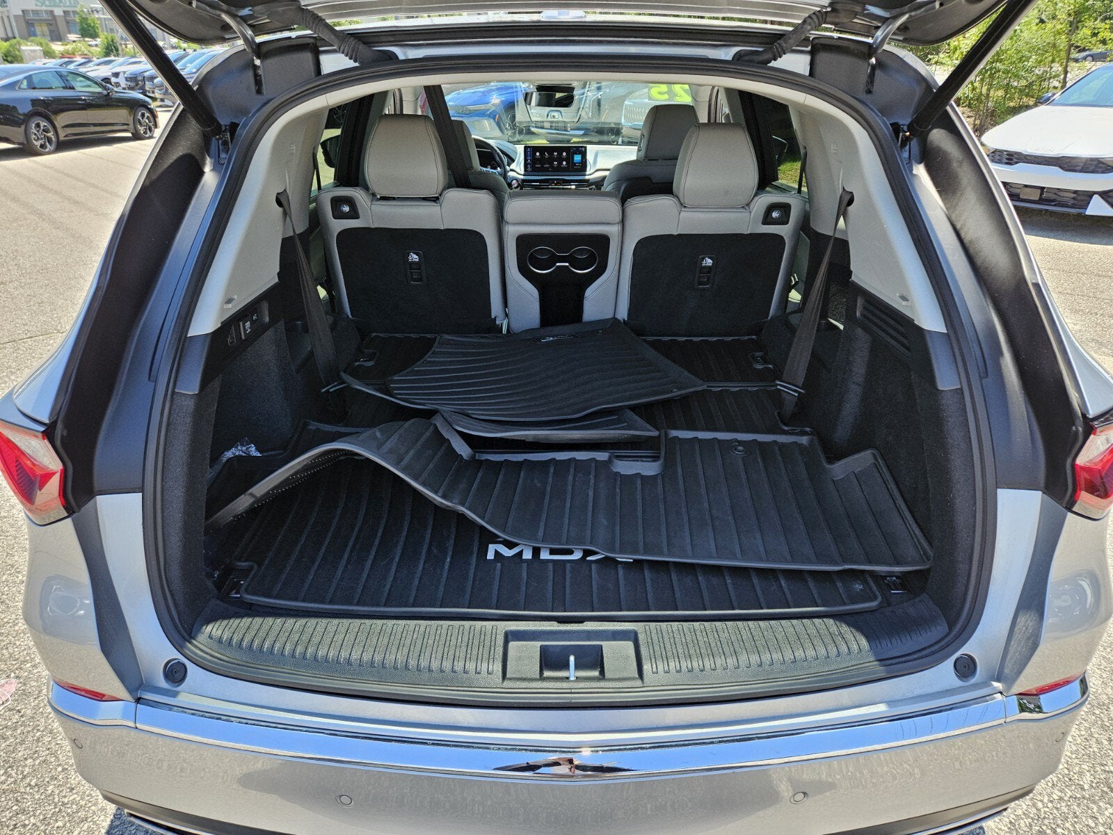 2025 Acura MDX w/Technology Package