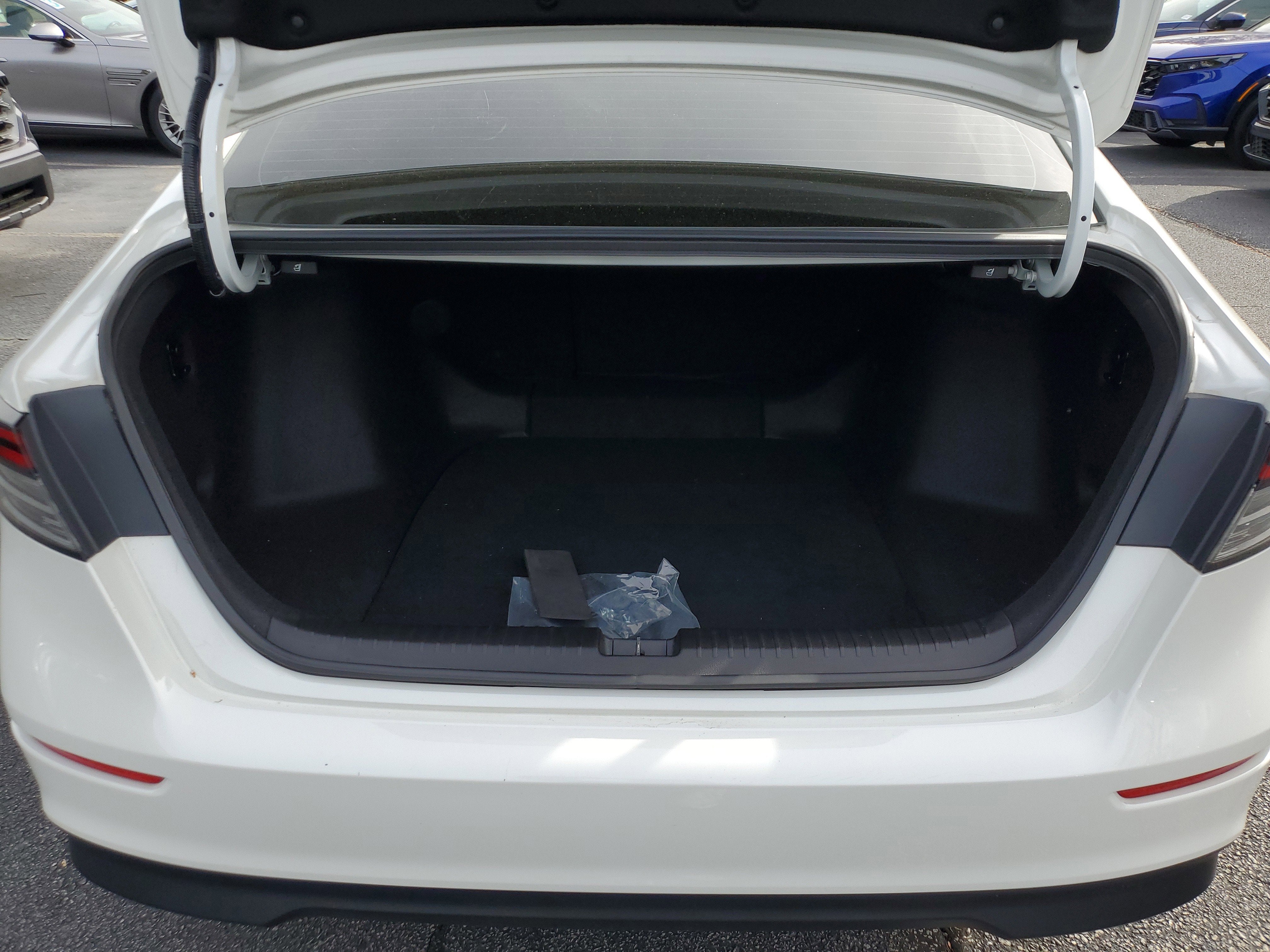 2023 Honda Accord Sedan EX