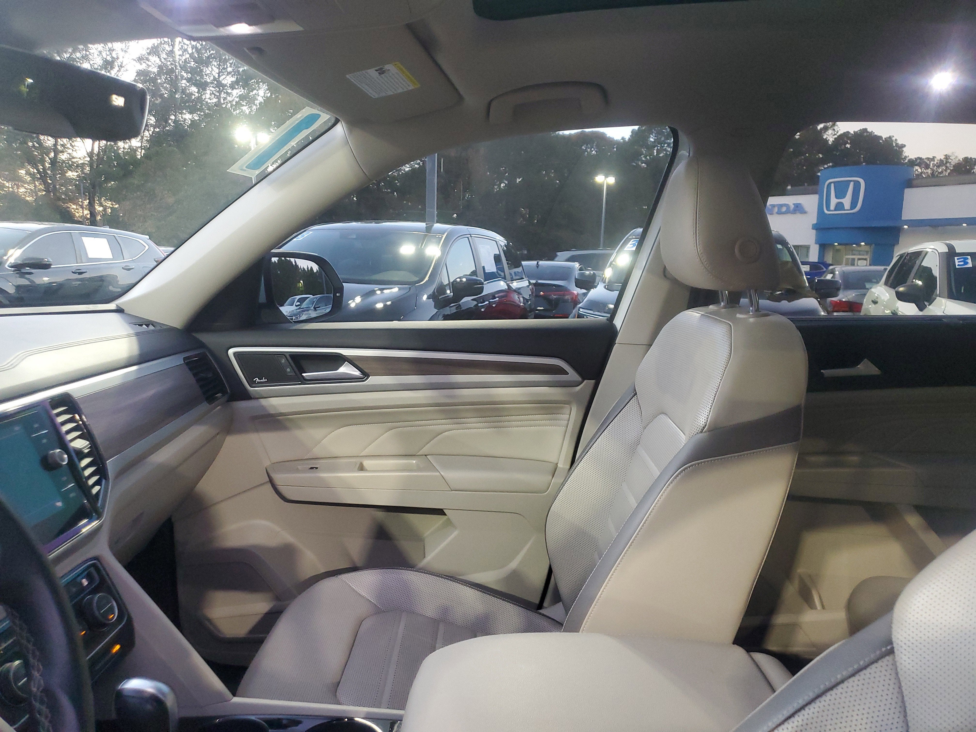 2021 Volkswagen Atlas 3.6L V6 SEL Premium