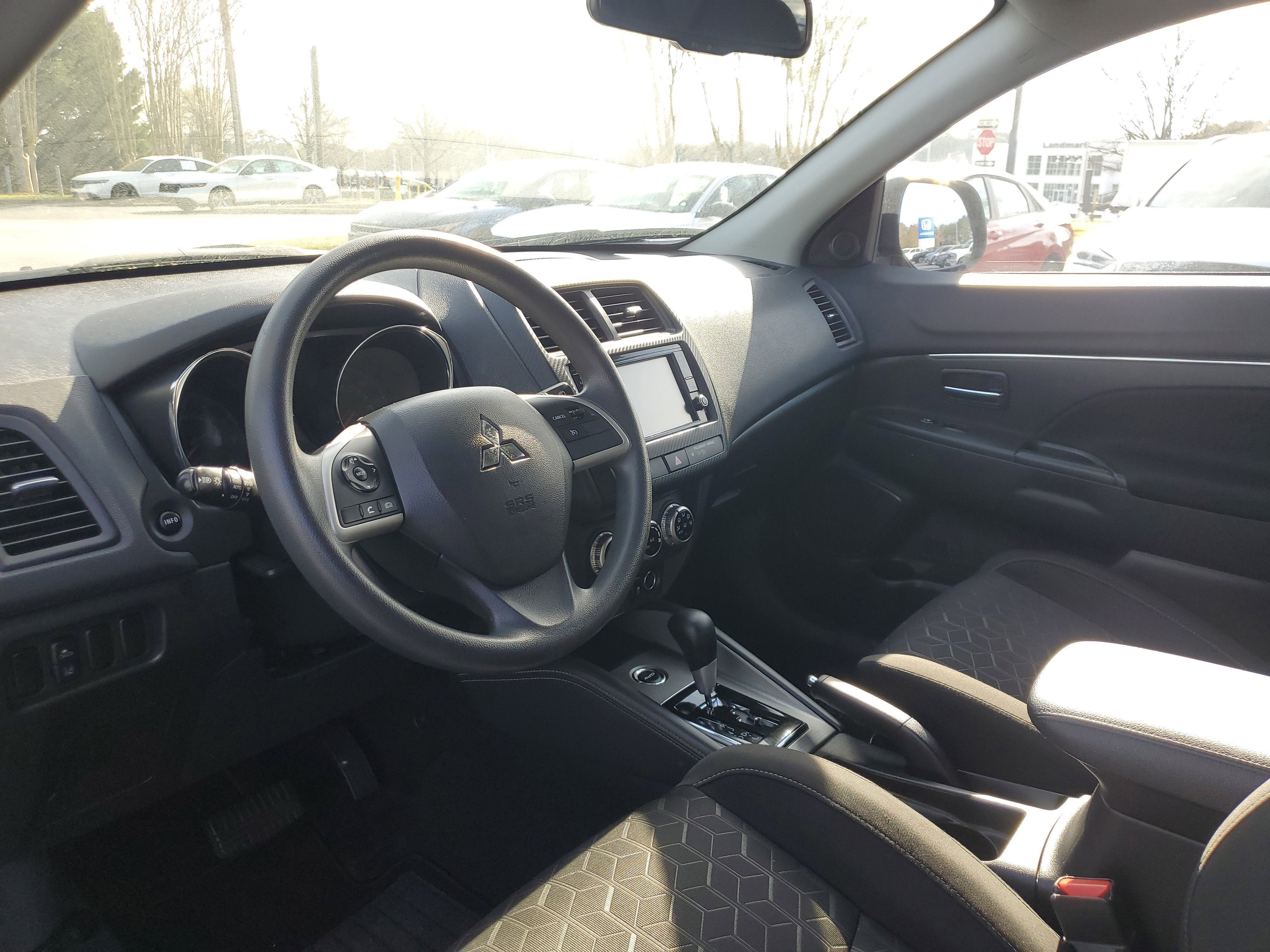 2023 Mitsubishi Outlander Sport Base