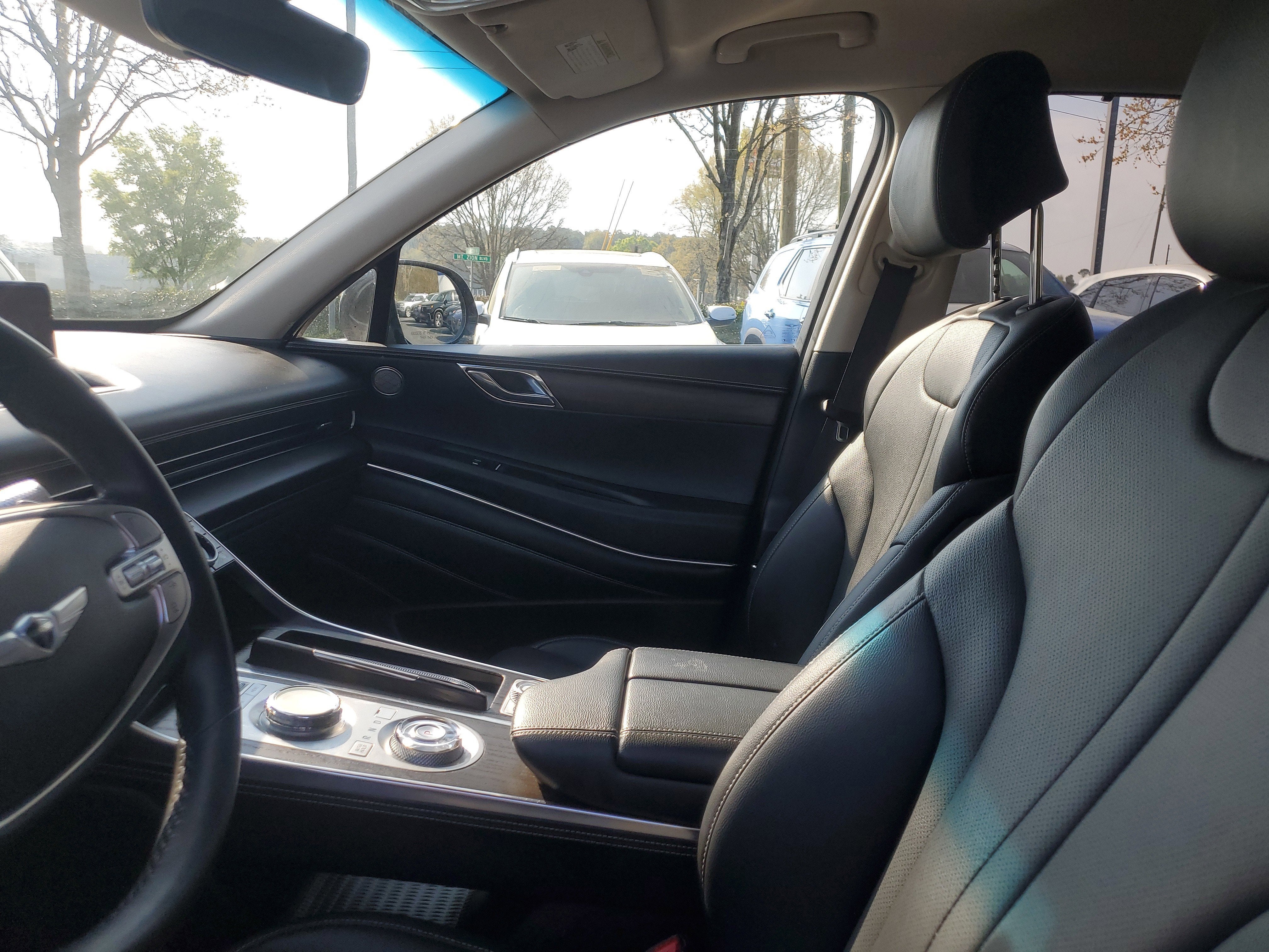 2024 Genesis GV80 2.5T