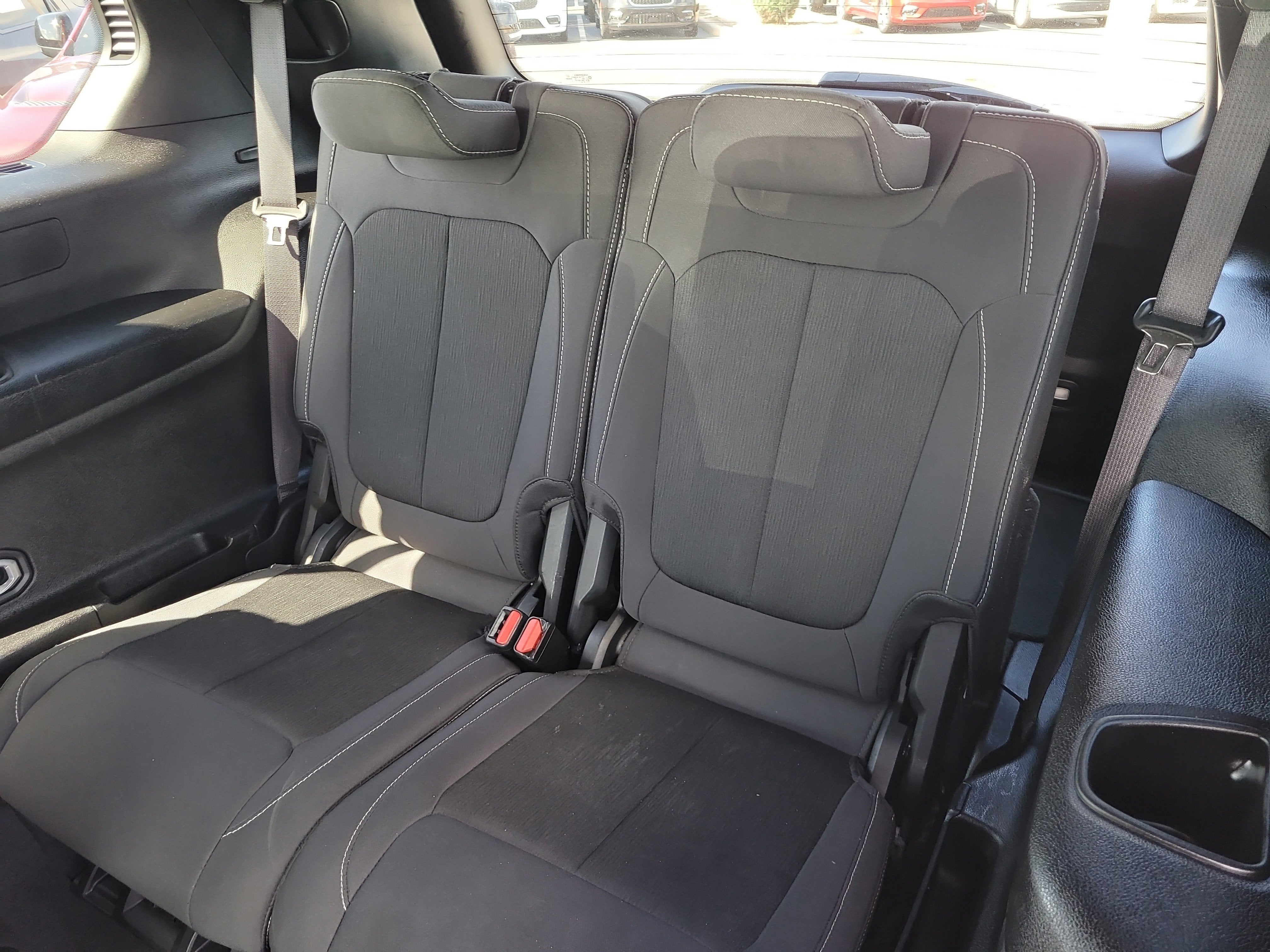 2024 Jeep Grand Cherokee L Laredo