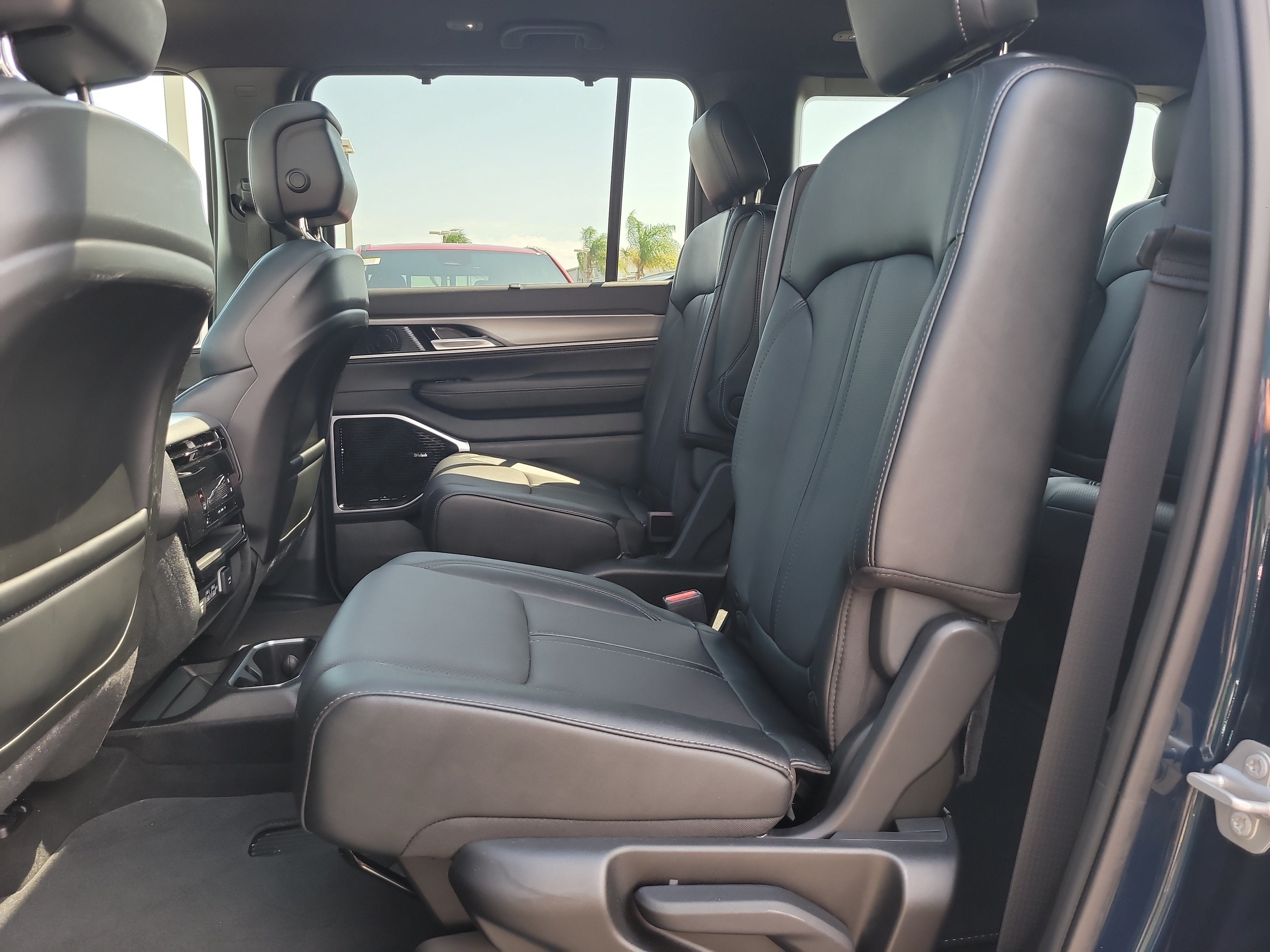 2026 Jeep Grand Wagoneer Limited Reserve