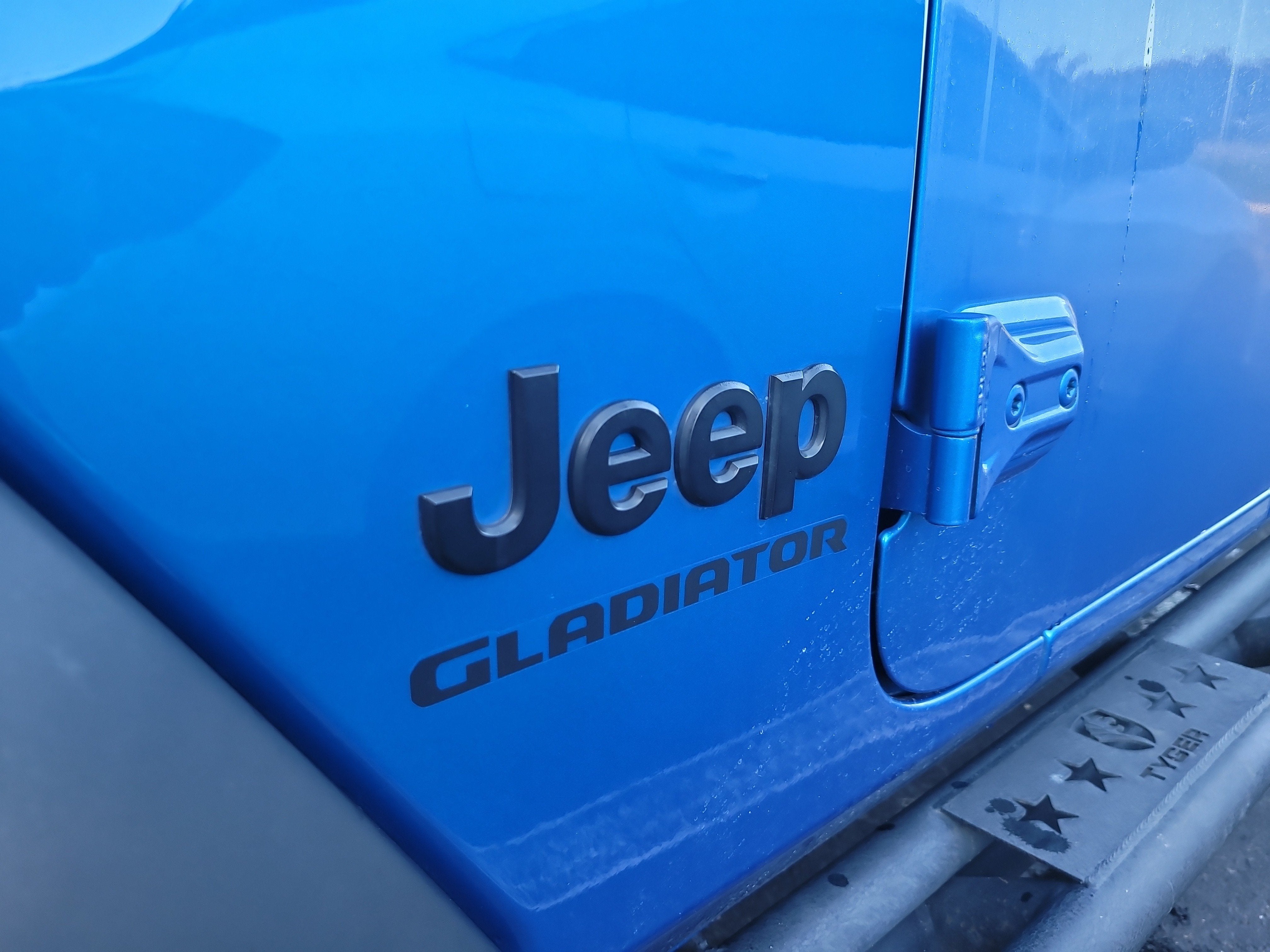 2020 Jeep Gladiator Sport