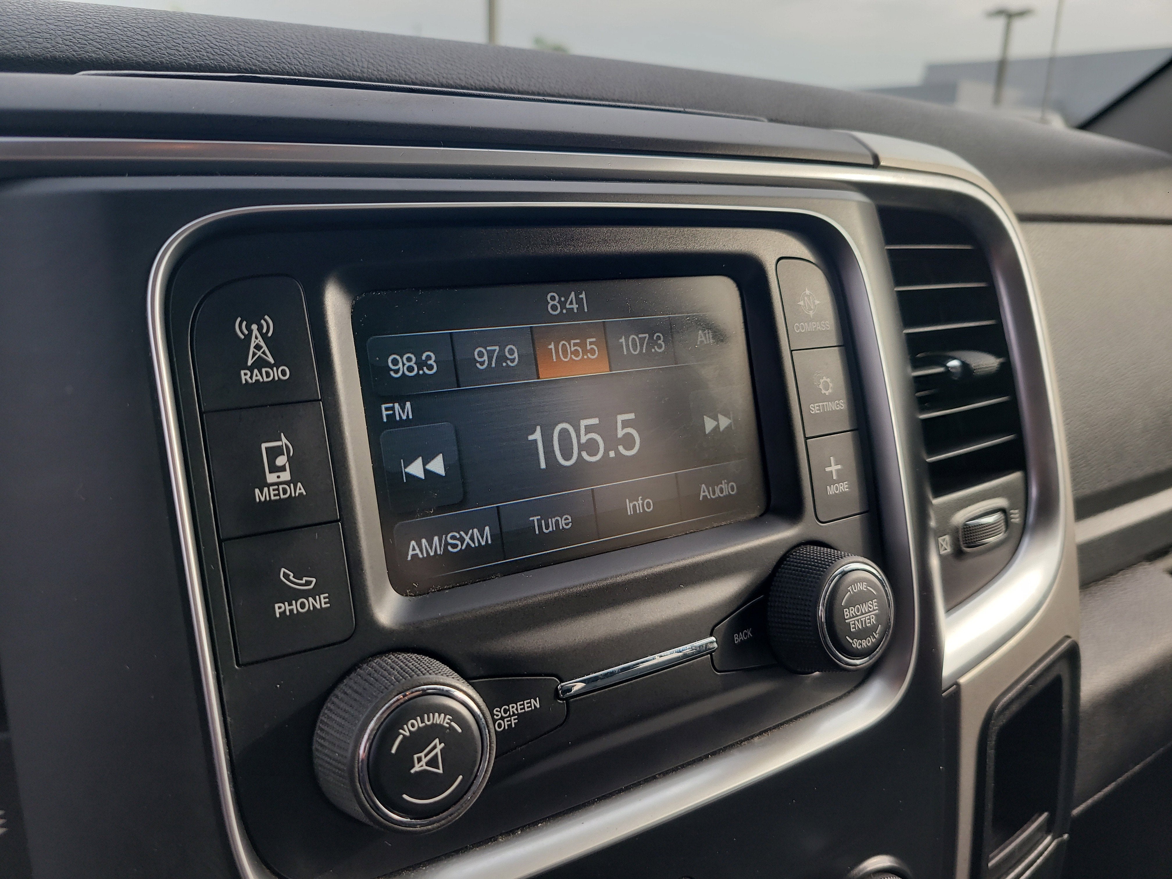2020 RAM 1500 Classic SLT