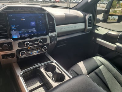 2022 Ford Super Duty F-250 SRW LARIAT