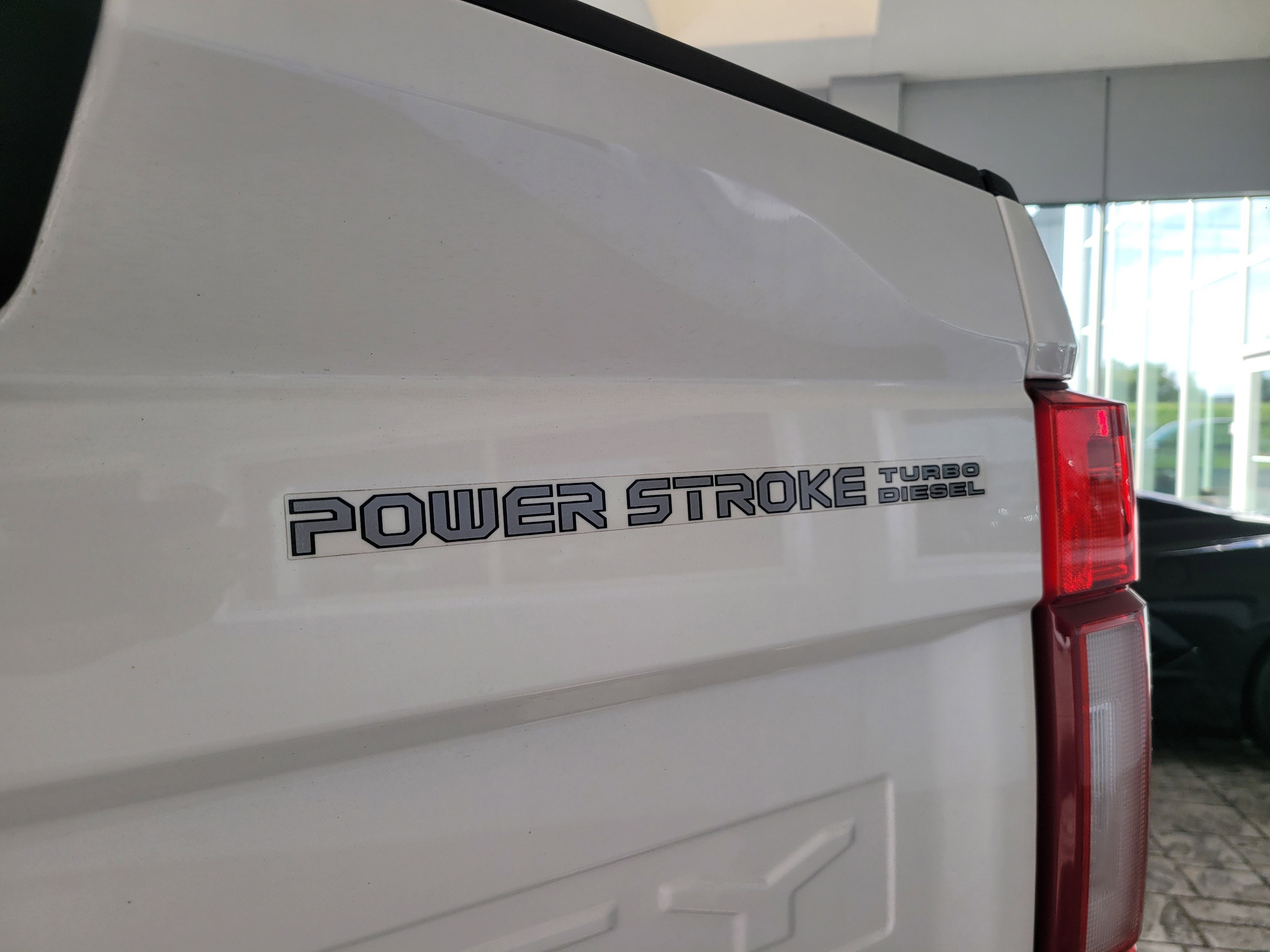 2022 Ford Super Duty F-250 SRW LARIAT