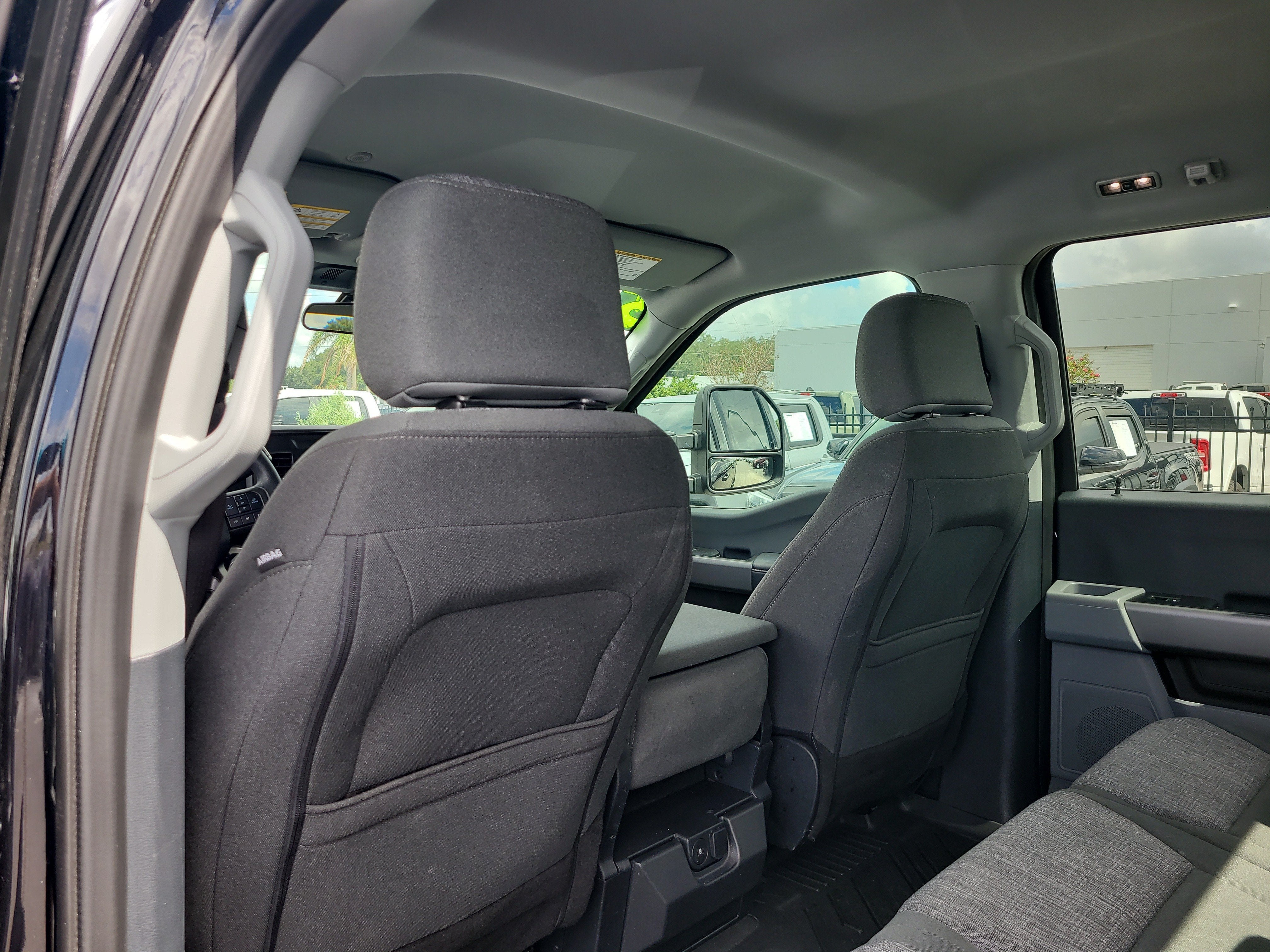 2025 Ford Super Duty F-250 SRW XLT