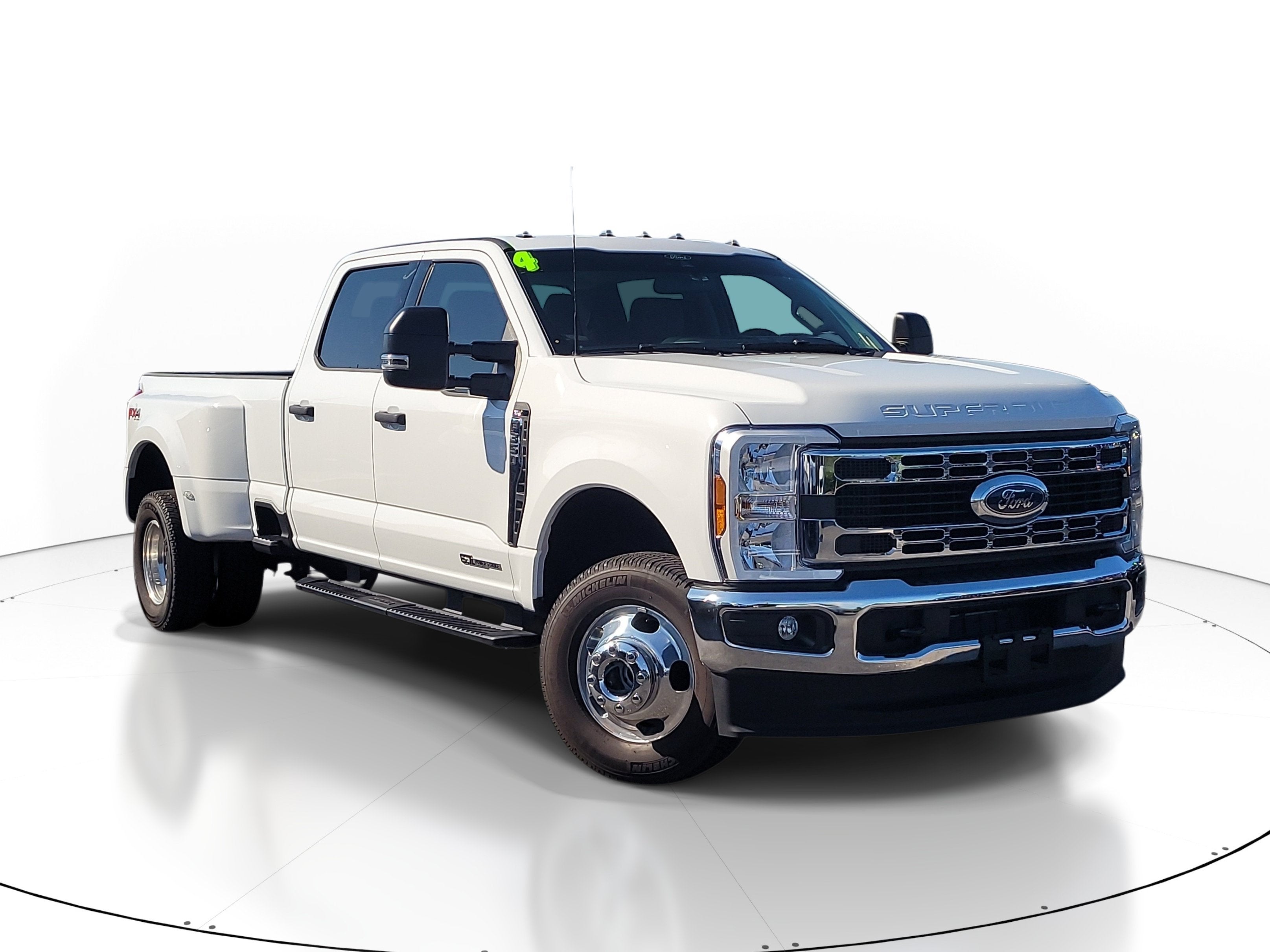 2024 Ford Super Duty F-350 DRW XLT