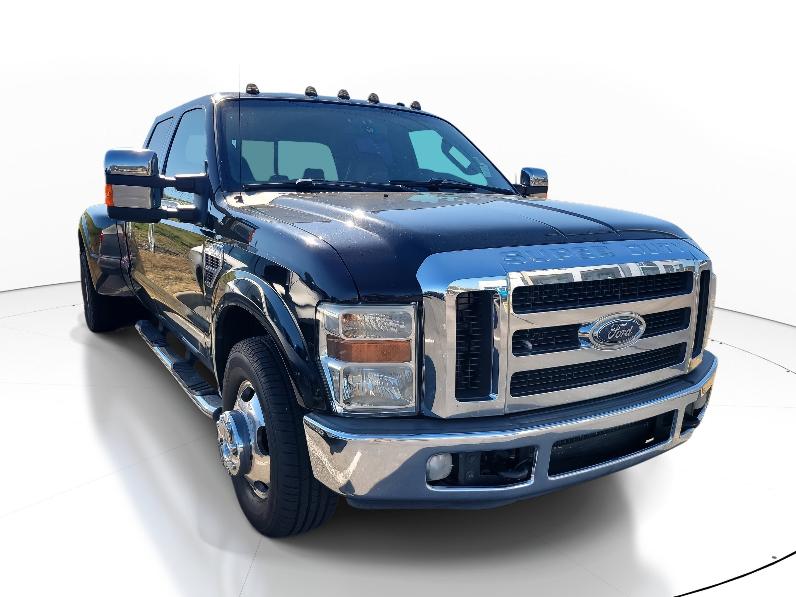 2009 Ford Super Duty F-350 DRW Lariat