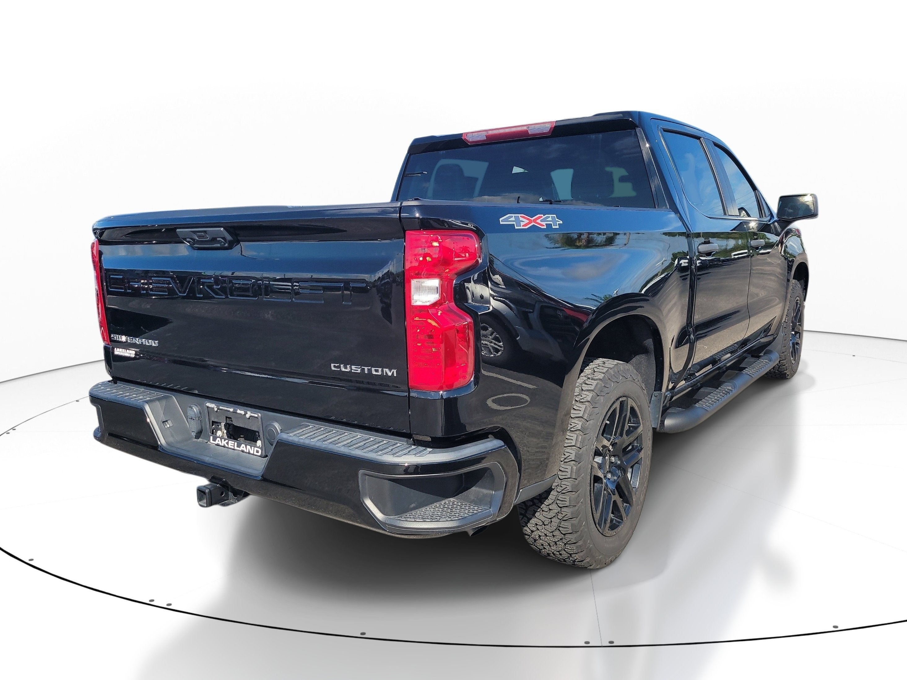2024 Chevrolet Silverado 1500 Custom