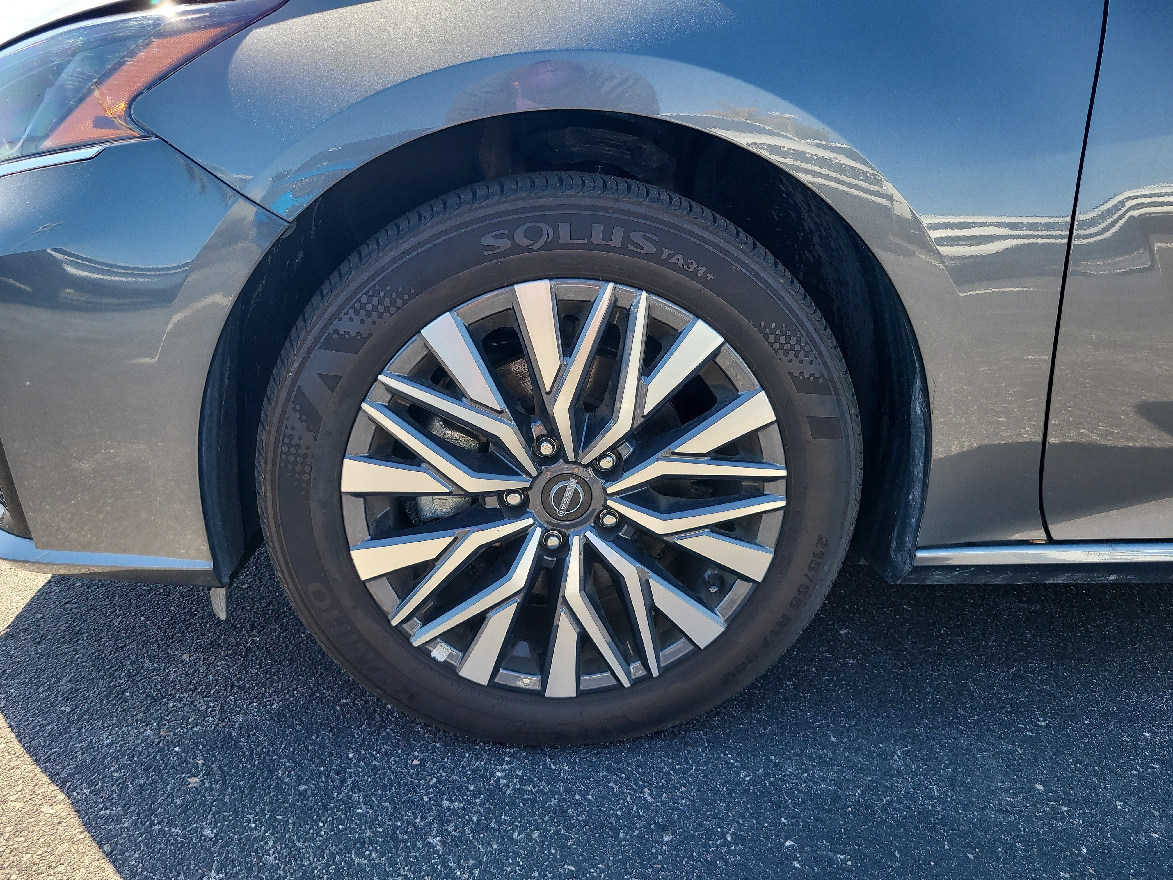 2025 Nissan Altima SV