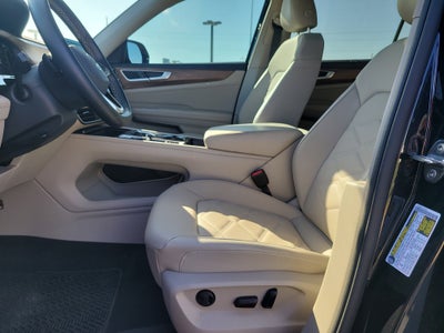 2024 Volkswagen Atlas 2.0T SE with Technology