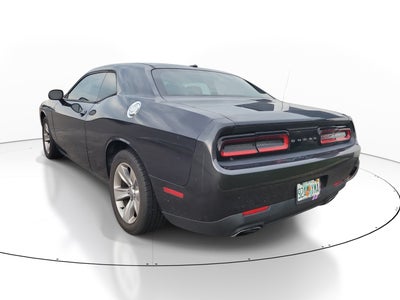 2017 Dodge Challenger SXT