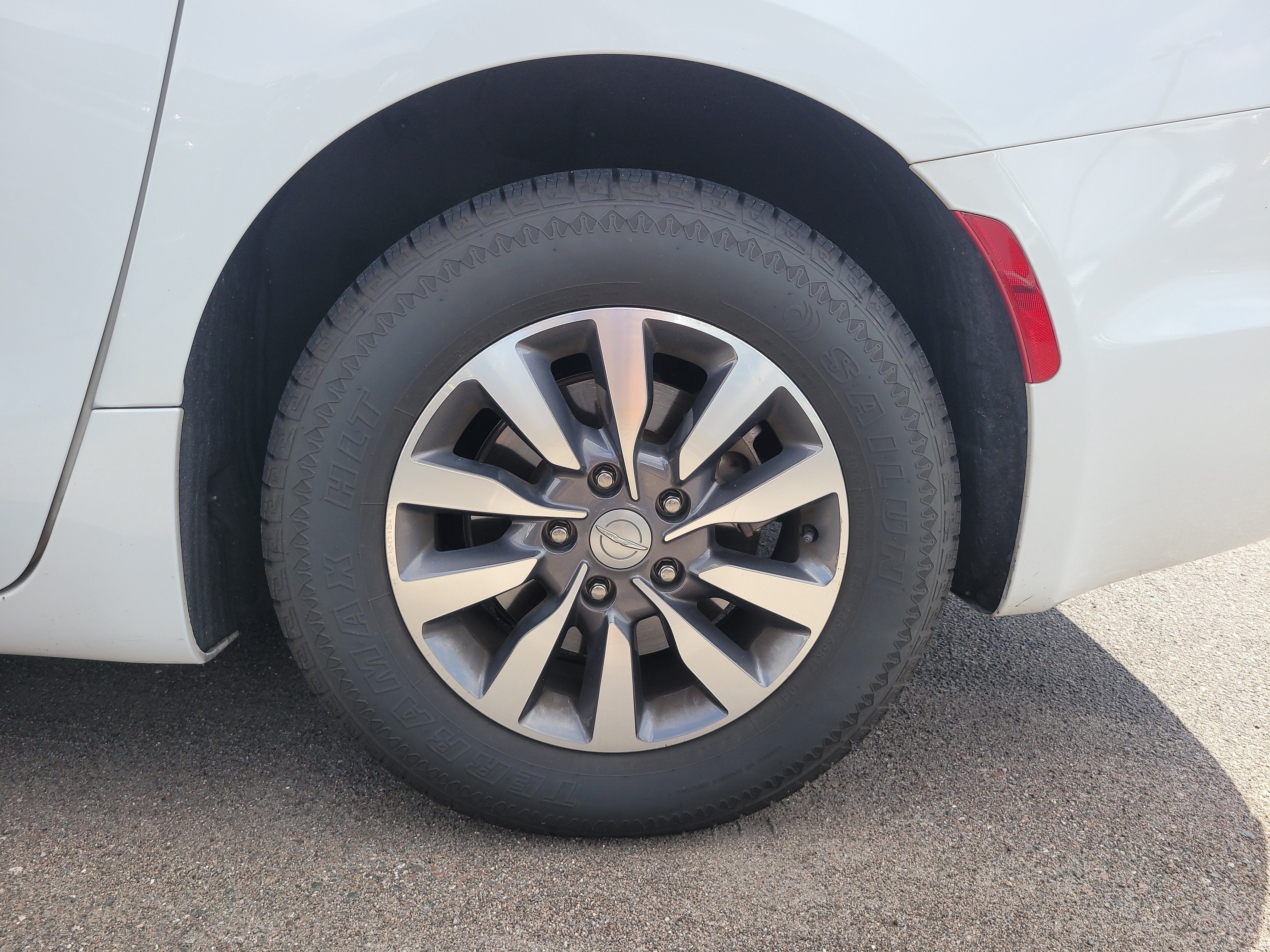 2020 Chrysler Pacifica Touring L Plus