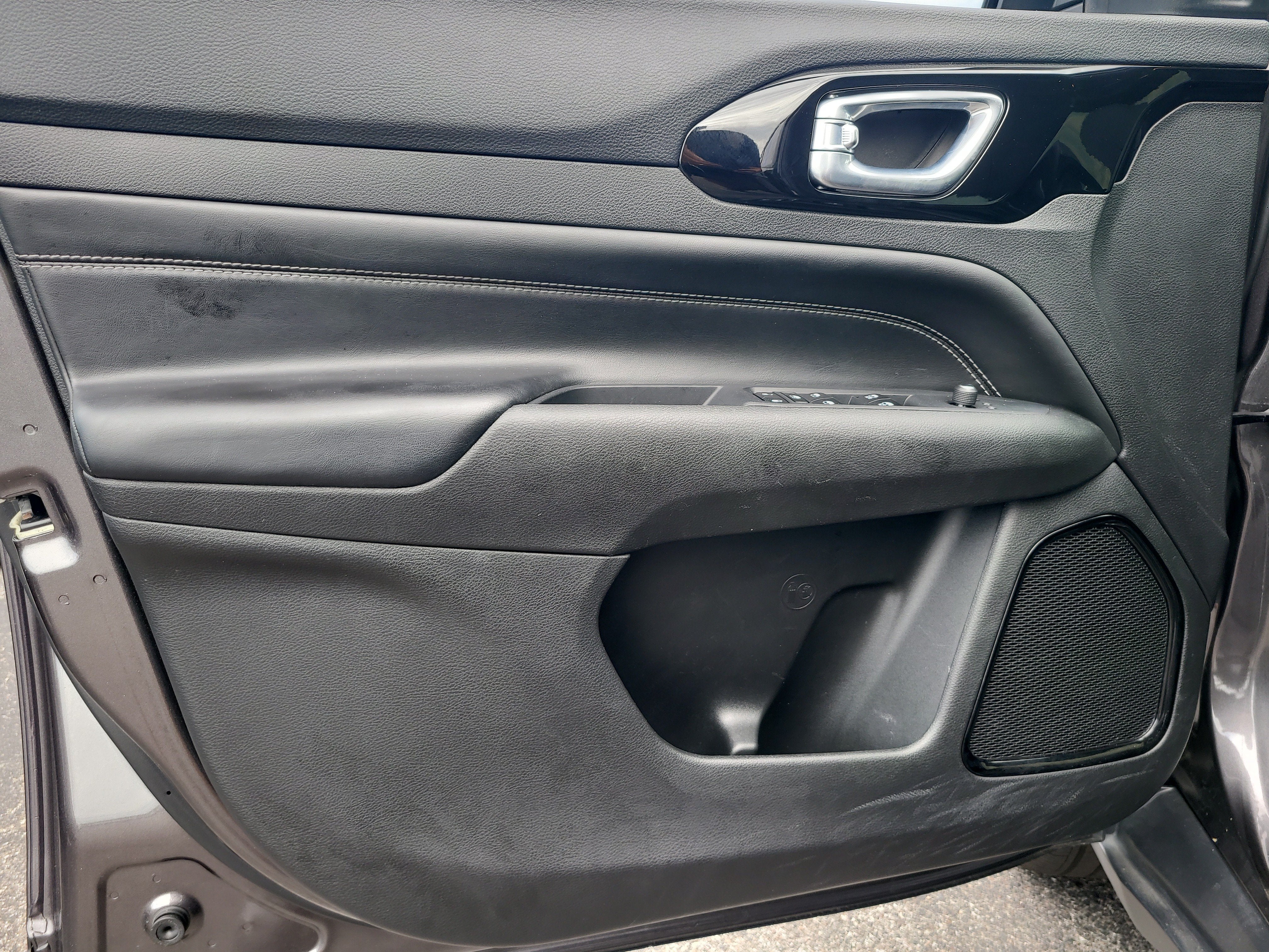 2023 Jeep Compass Altitude