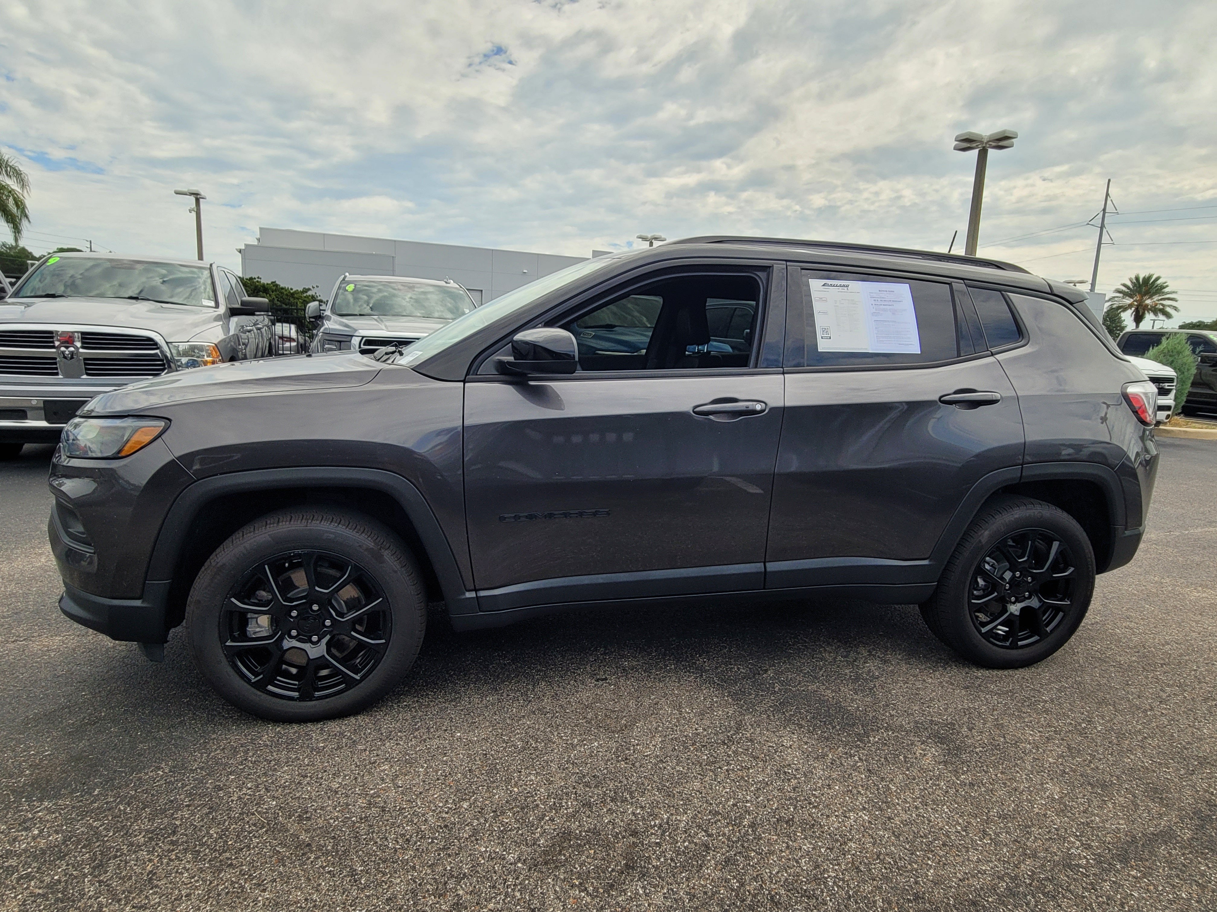 2023 Jeep Compass Altitude
